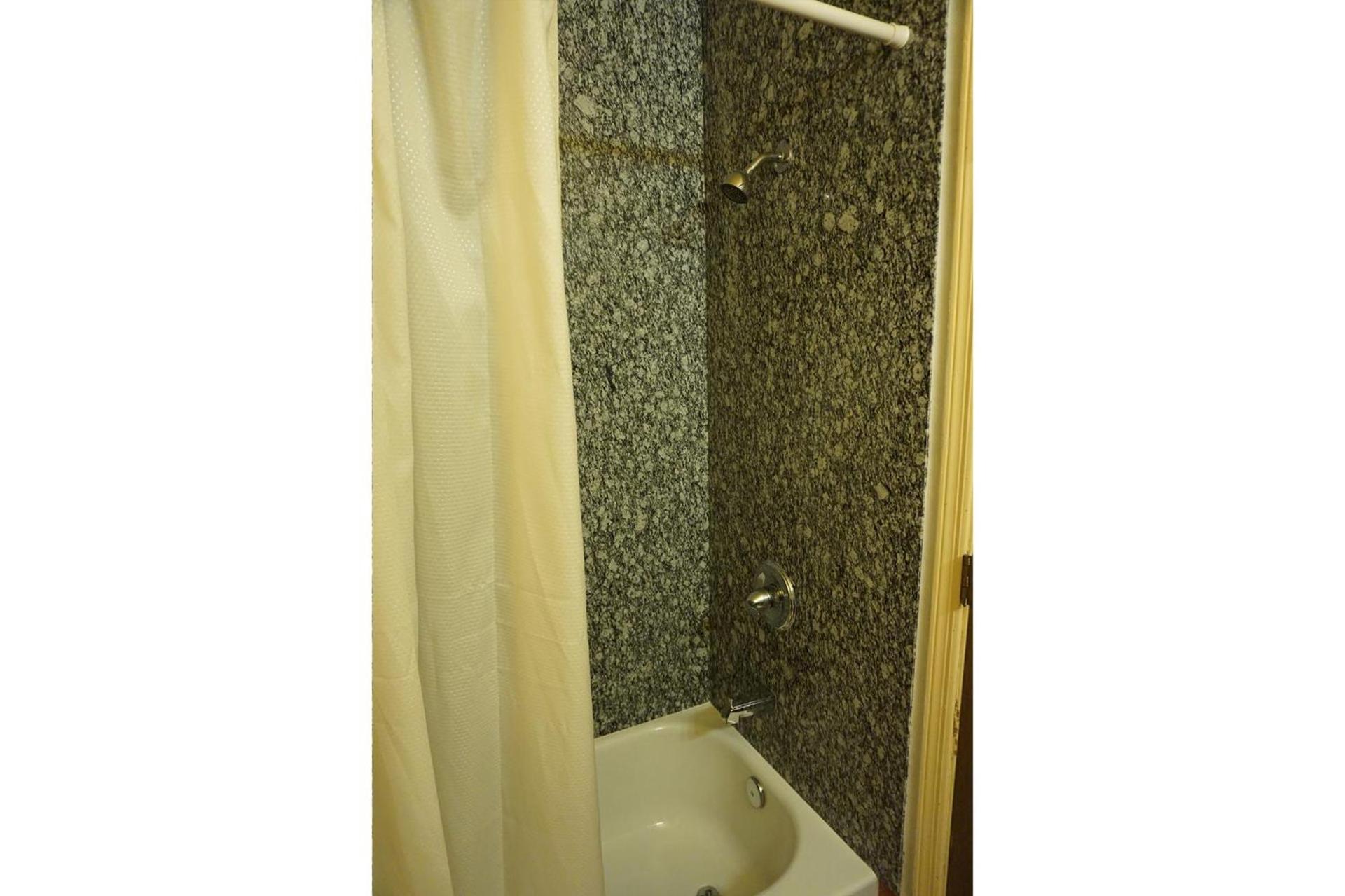 Mesa Oasis Inn & Motel photo 11