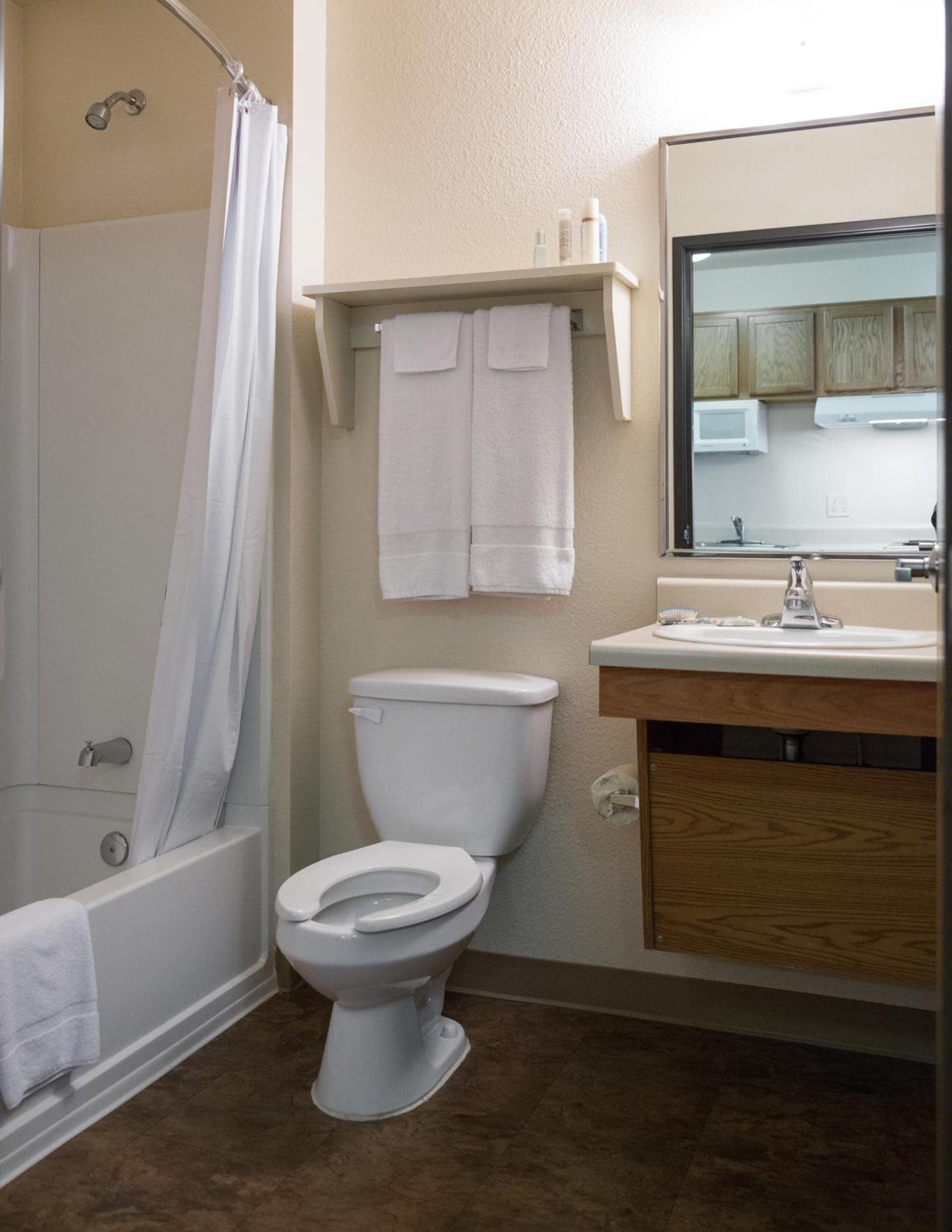 WoodSpring Suites Charlotte Gastonia photo 17