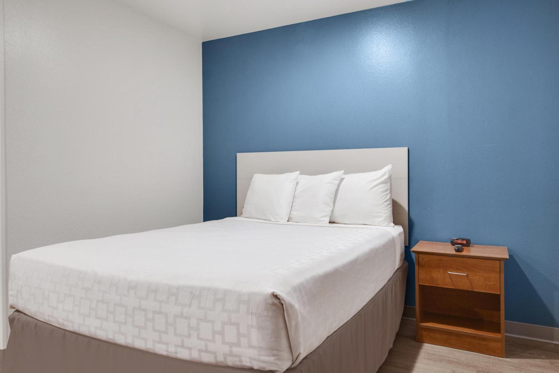 WoodSpring Suites Houston Willowbrook photo 26
