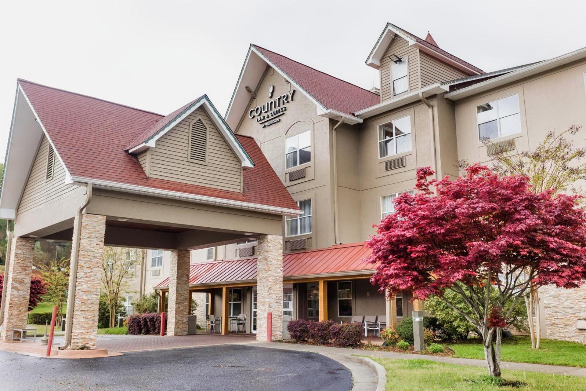 Country Inn & Suites by Radisson, Helen, GA — hotel in Helen