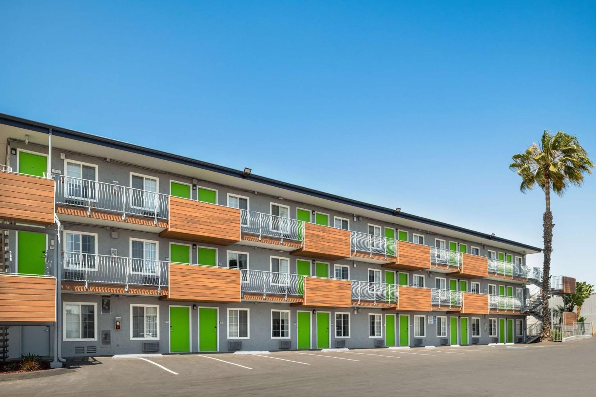 SureStay Hotel by Best Western San Diego Pacific Beach photo 8