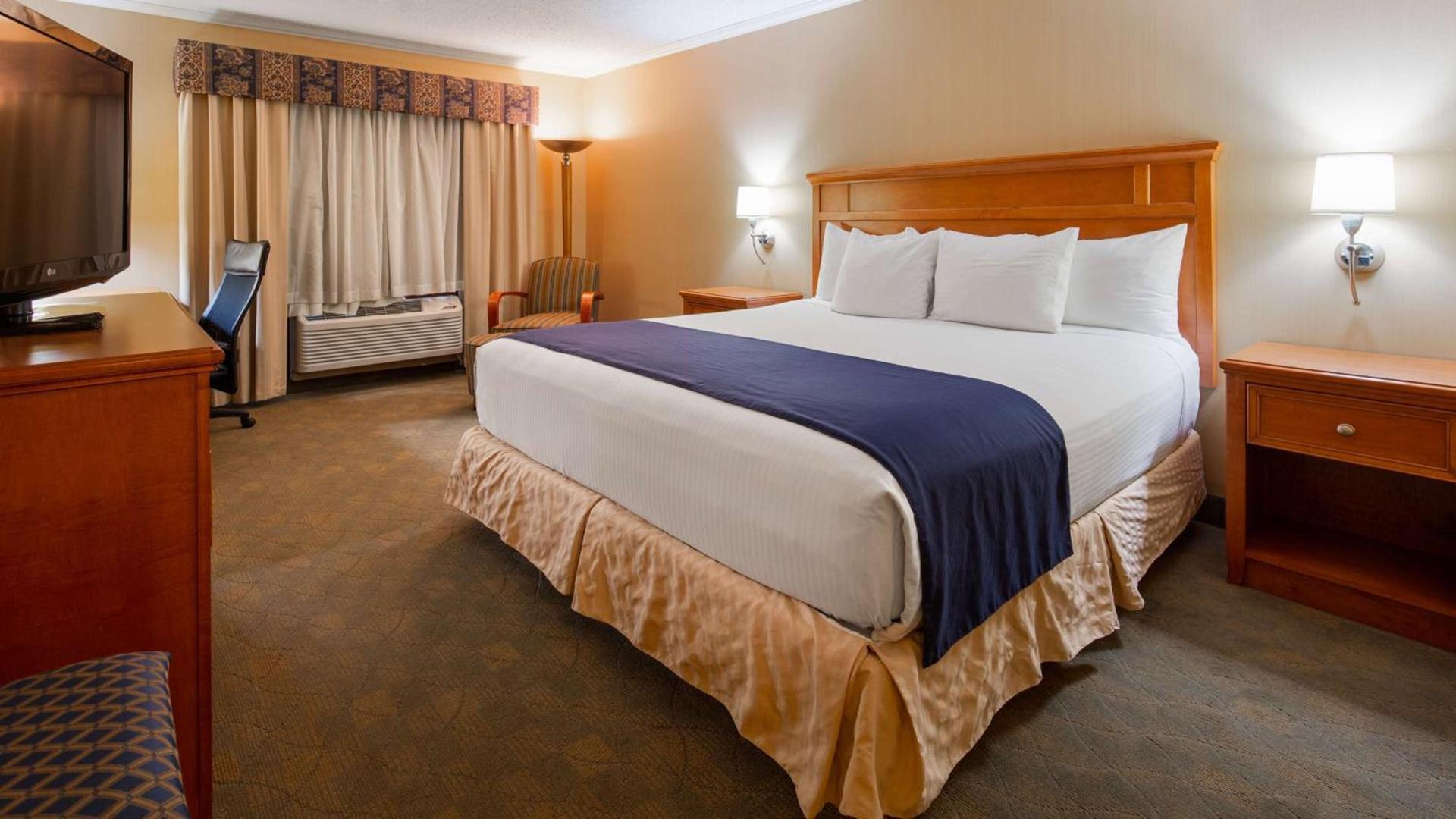 Best Western Lapeer Inn photo 29