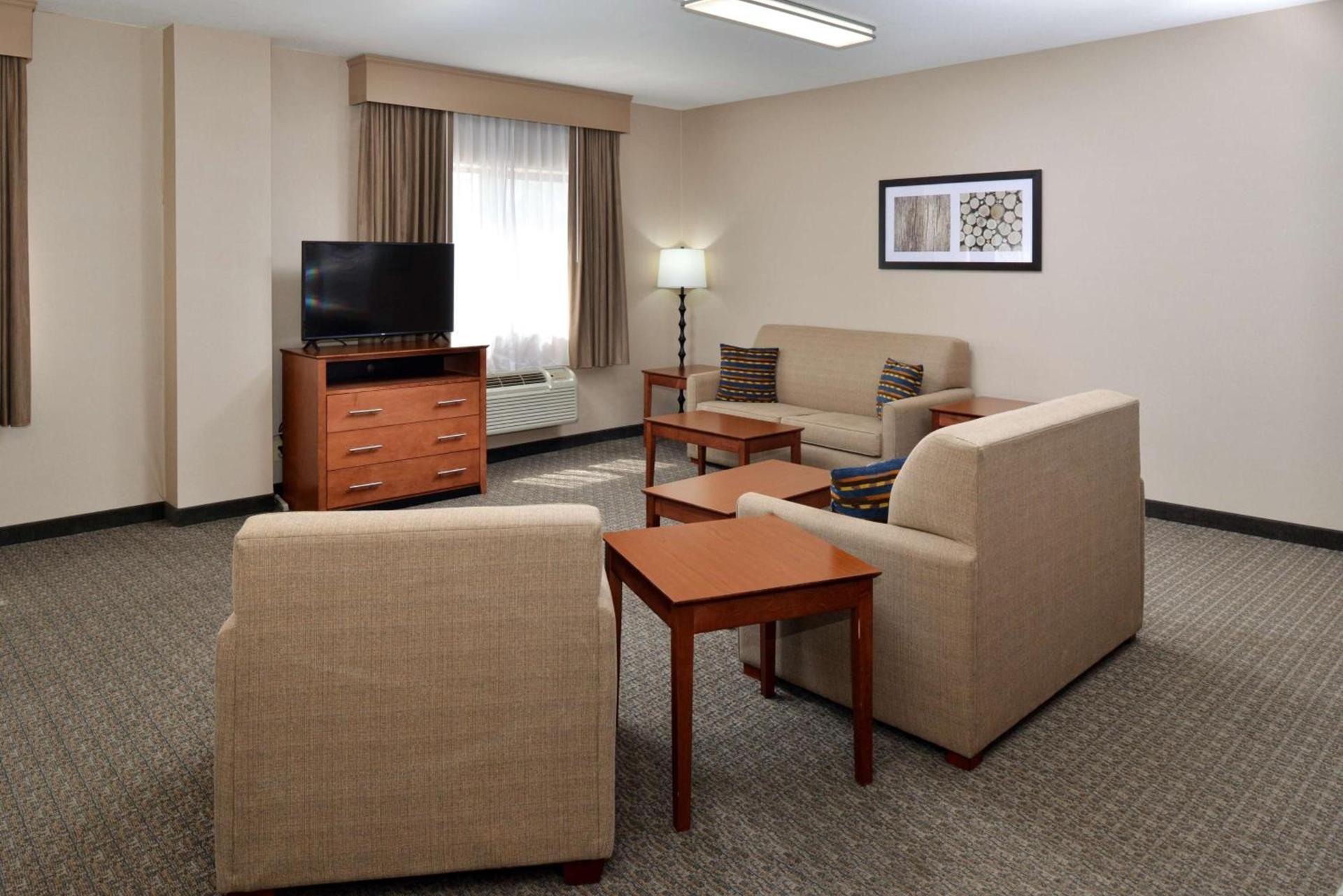 Best Western Big Spring Lodge photo 9