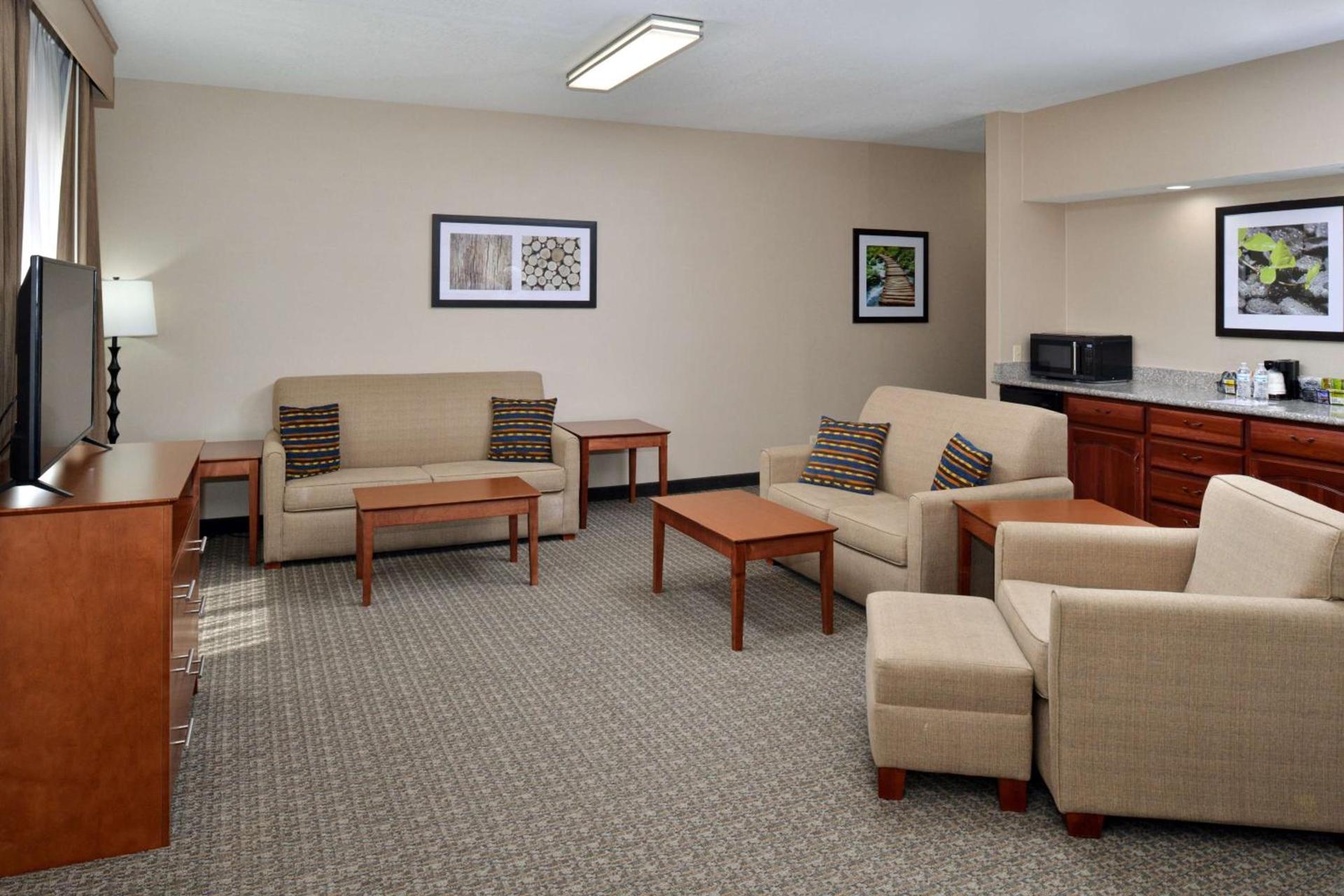 Best Western Big Spring Lodge photo 31