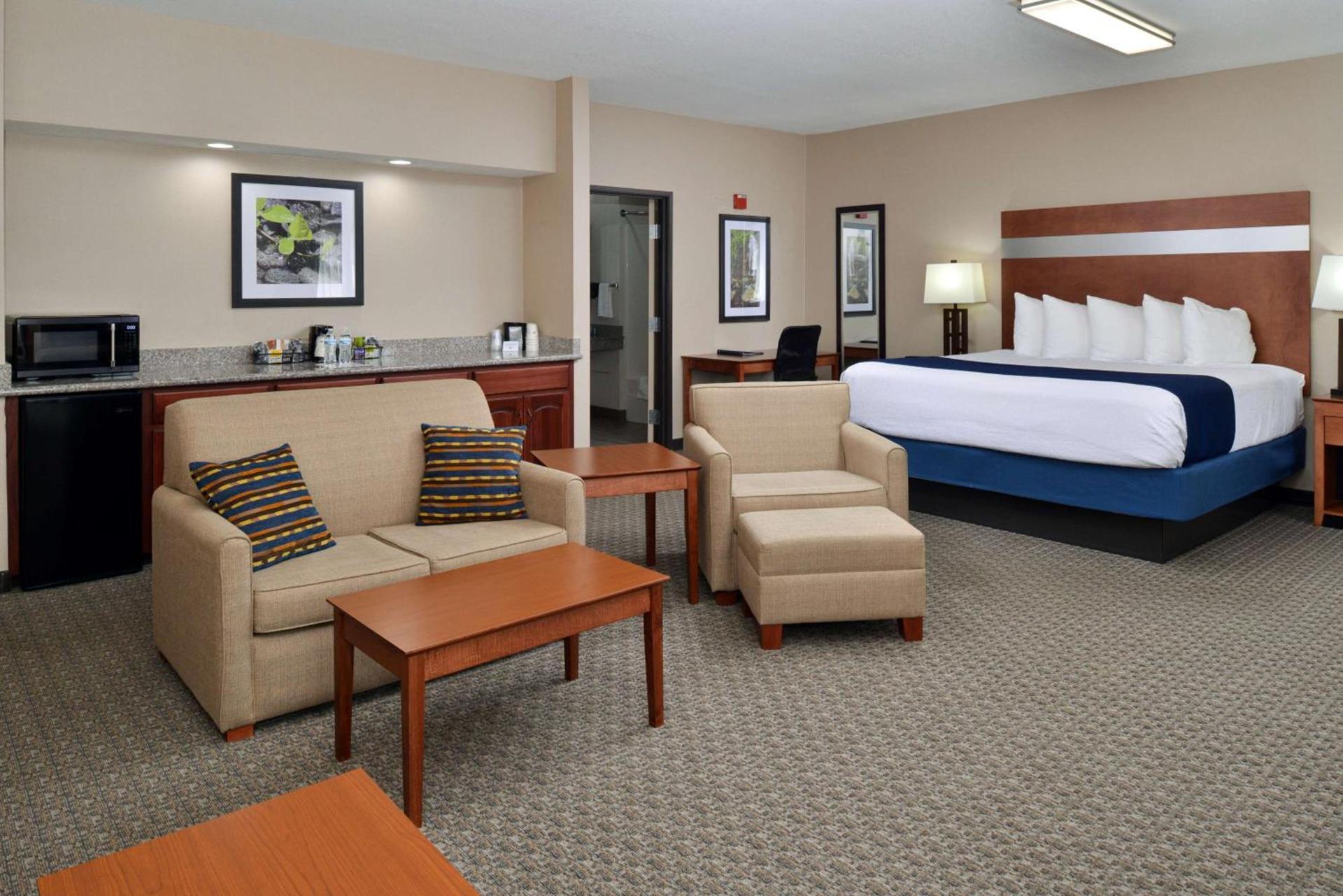 Best Western Big Spring Lodge photo 33
