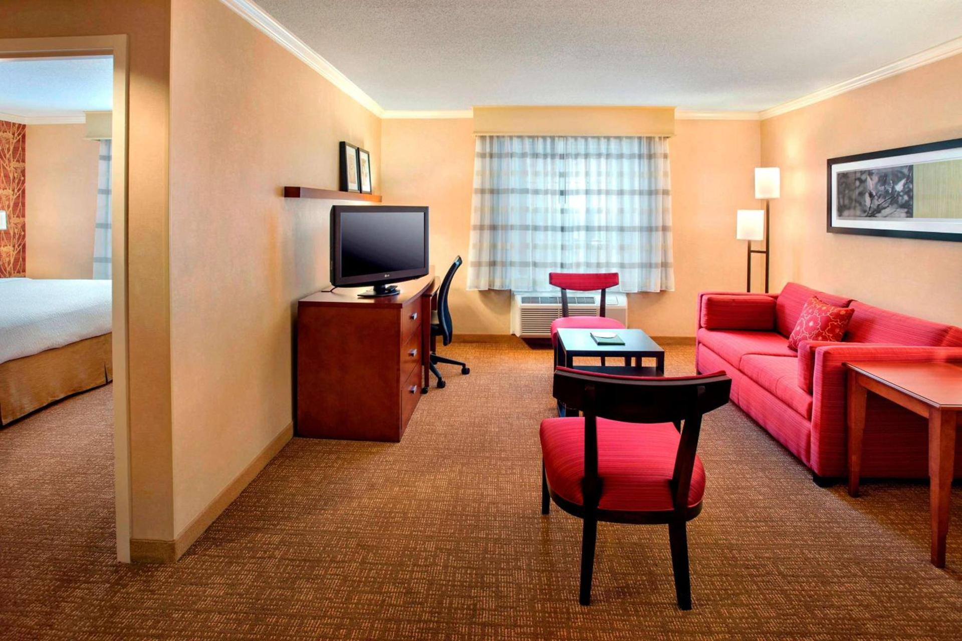 Sonesta Select Boston Danvers photo 8