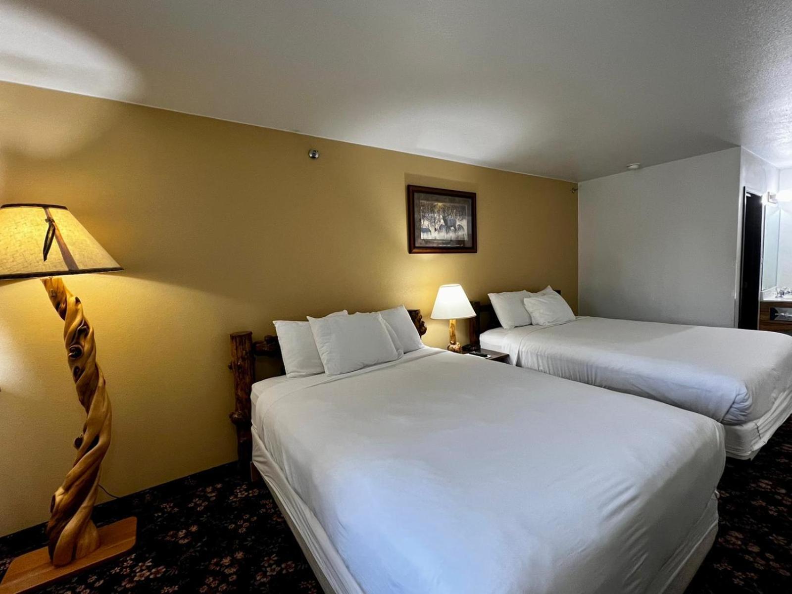 Buffalo Bill's Antlers Inn photo 15