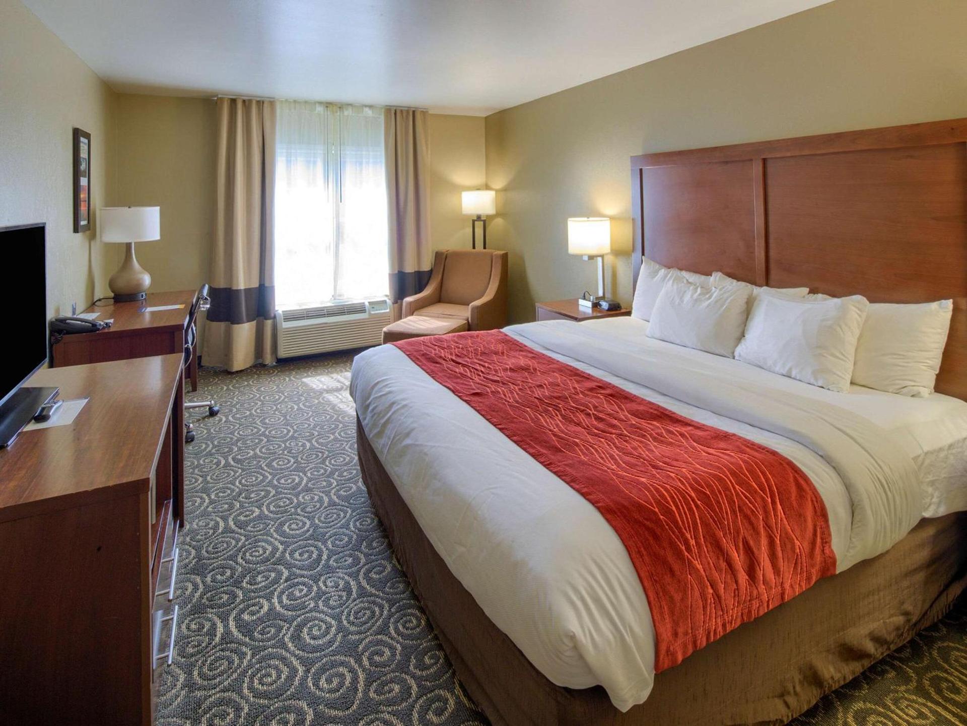 Spark by Hilton Brunswick photo 11
