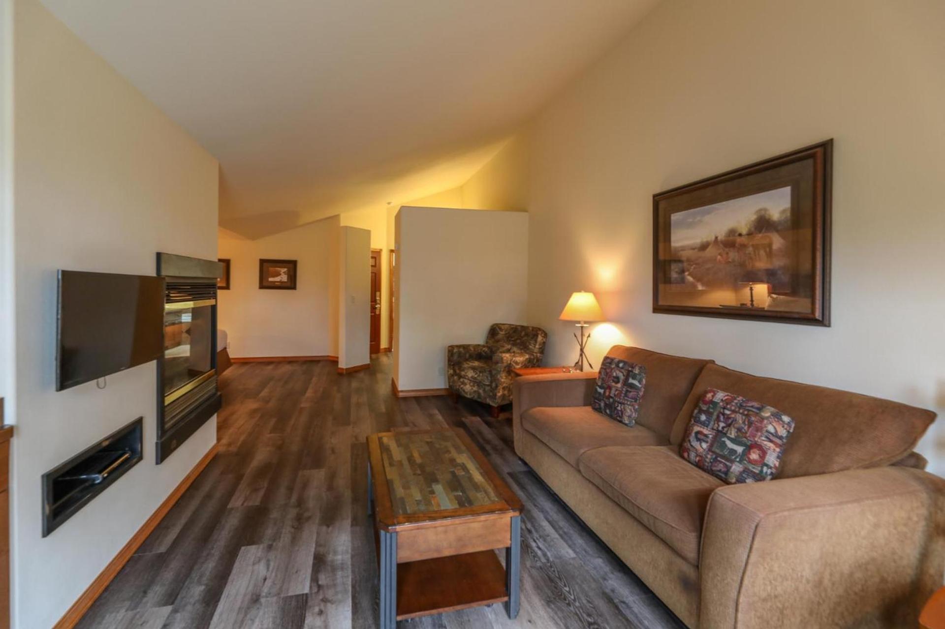 Meadow Lake Resort & Condos photo 61