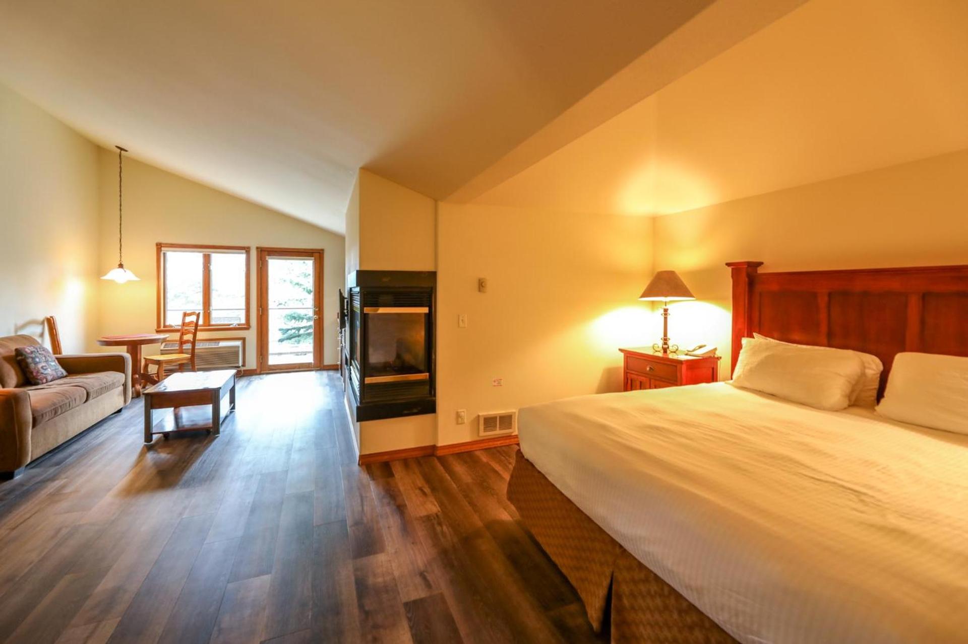 Meadow Lake Resort & Condos photo 60