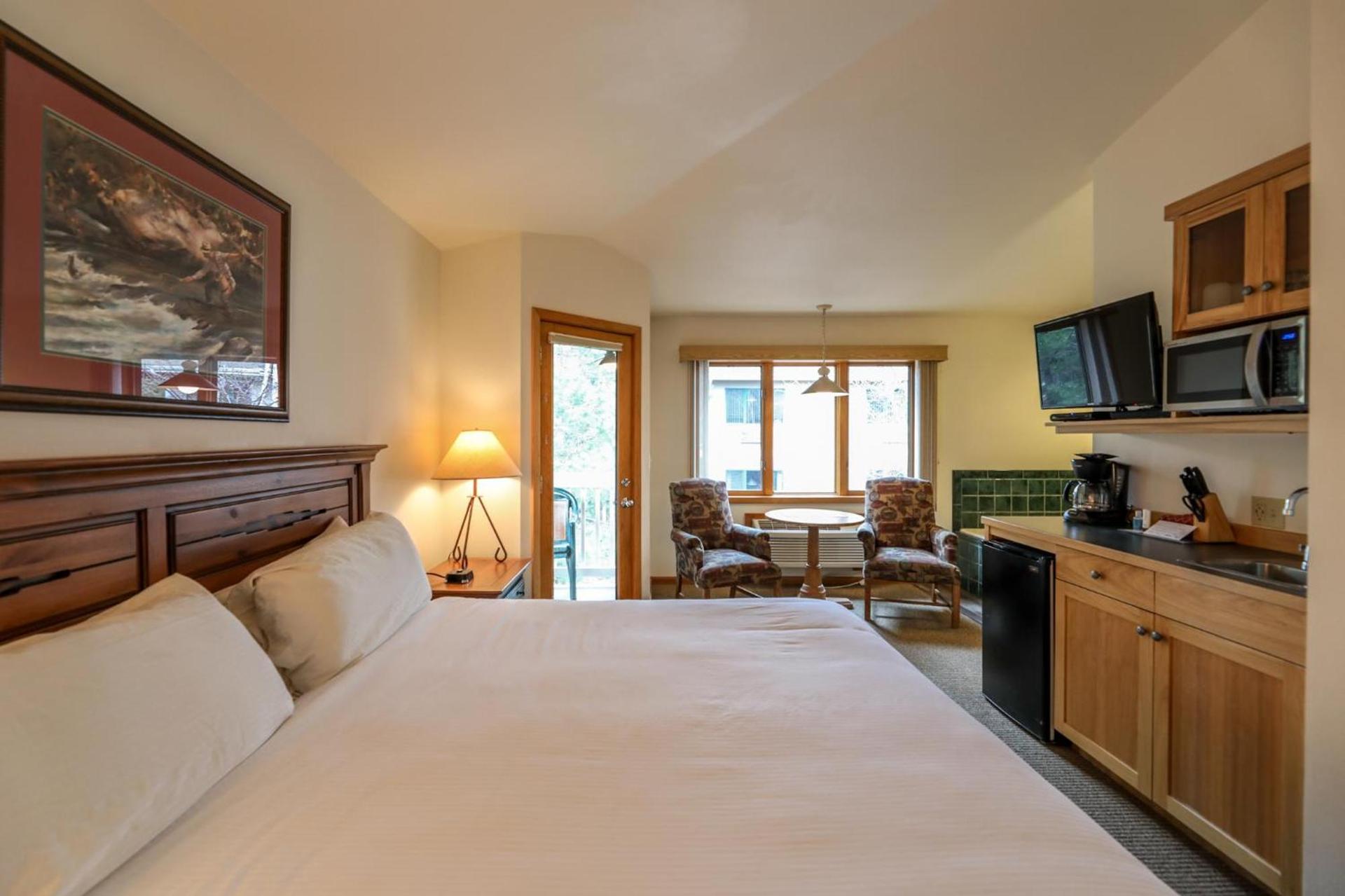 Meadow Lake Resort & Condos photo 69