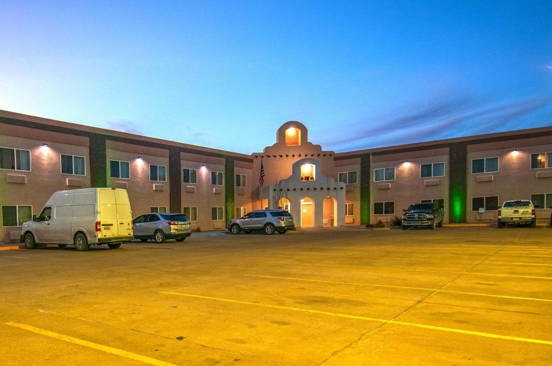 Quality Inn Alpine photo 38