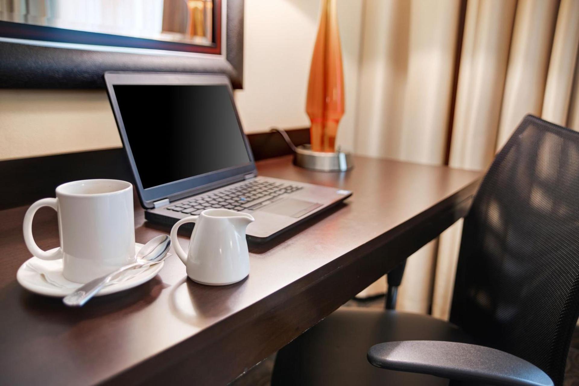 Crowne Plaza Houston Galleria Area by IHG photo 3