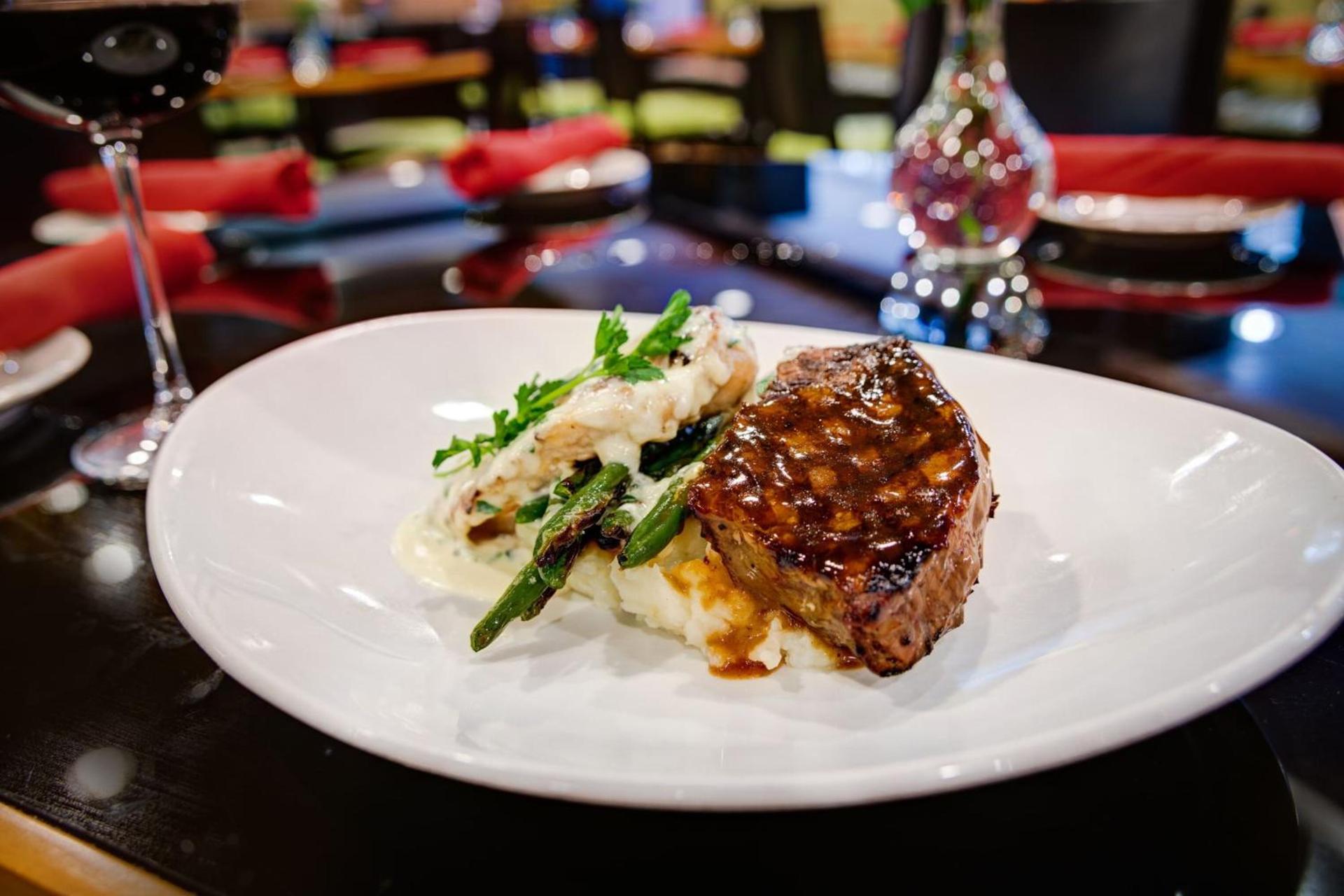Crowne Plaza Houston Galleria Area by IHG photo 13