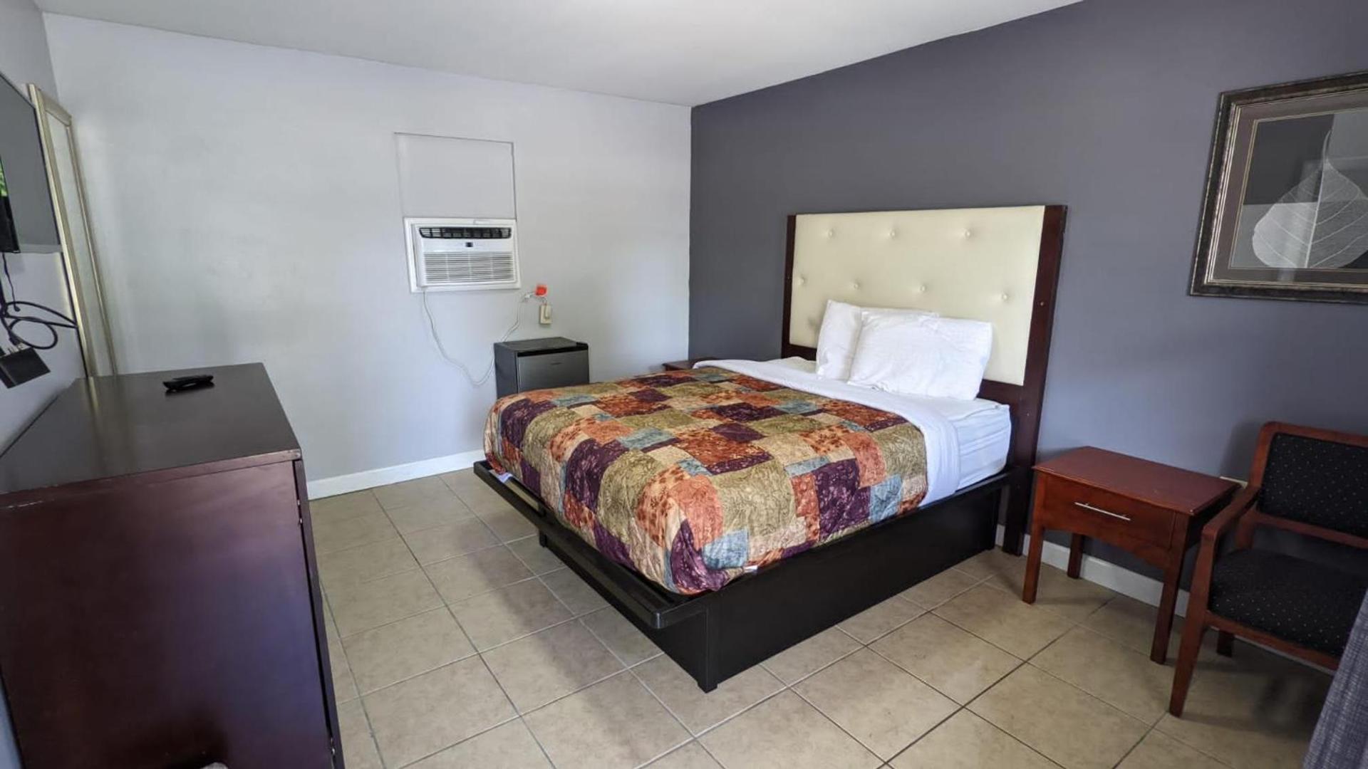 TOCCOA MOTEL photo 11