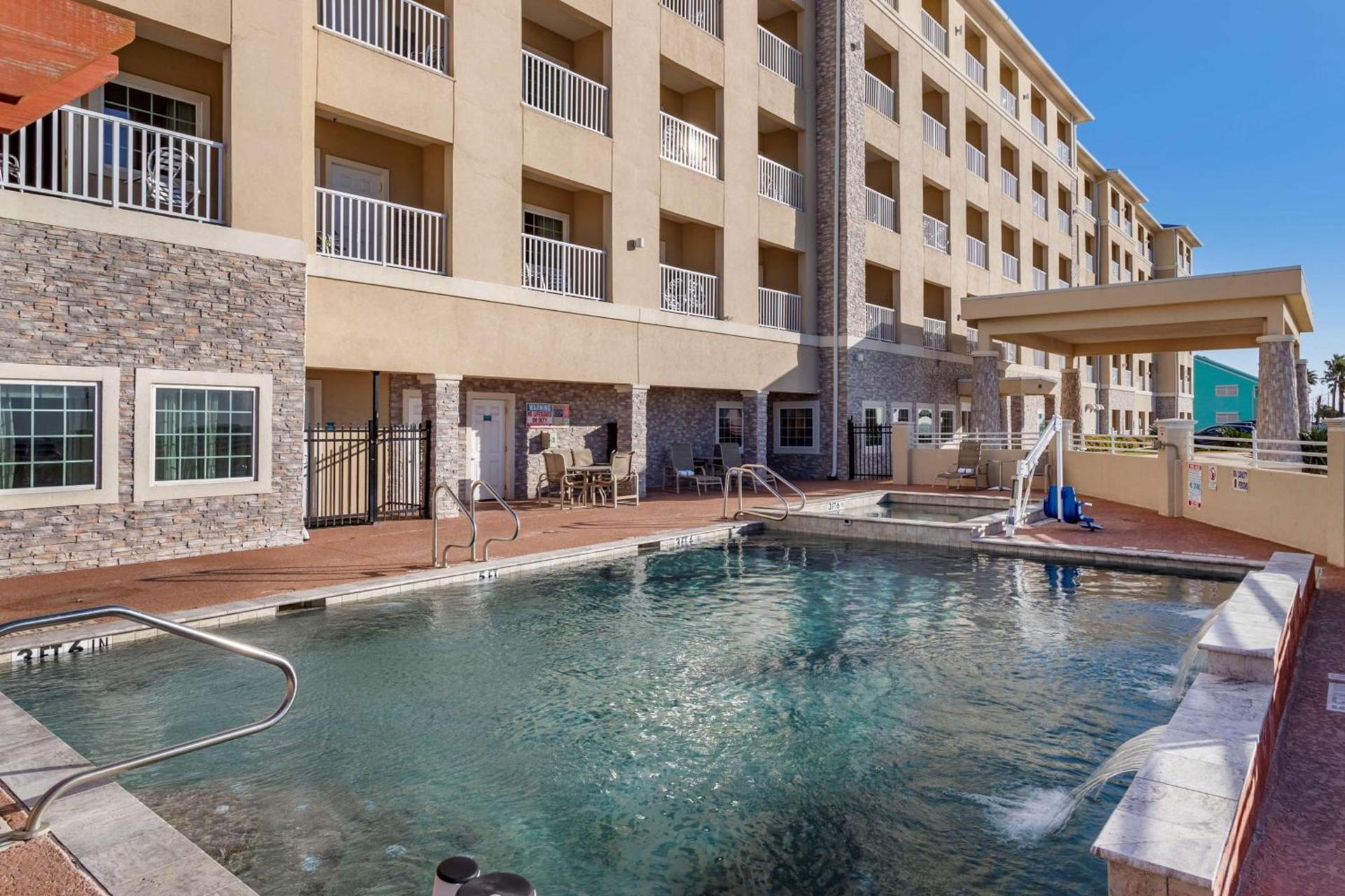 Best Western Plus Galveston Suites photo 19