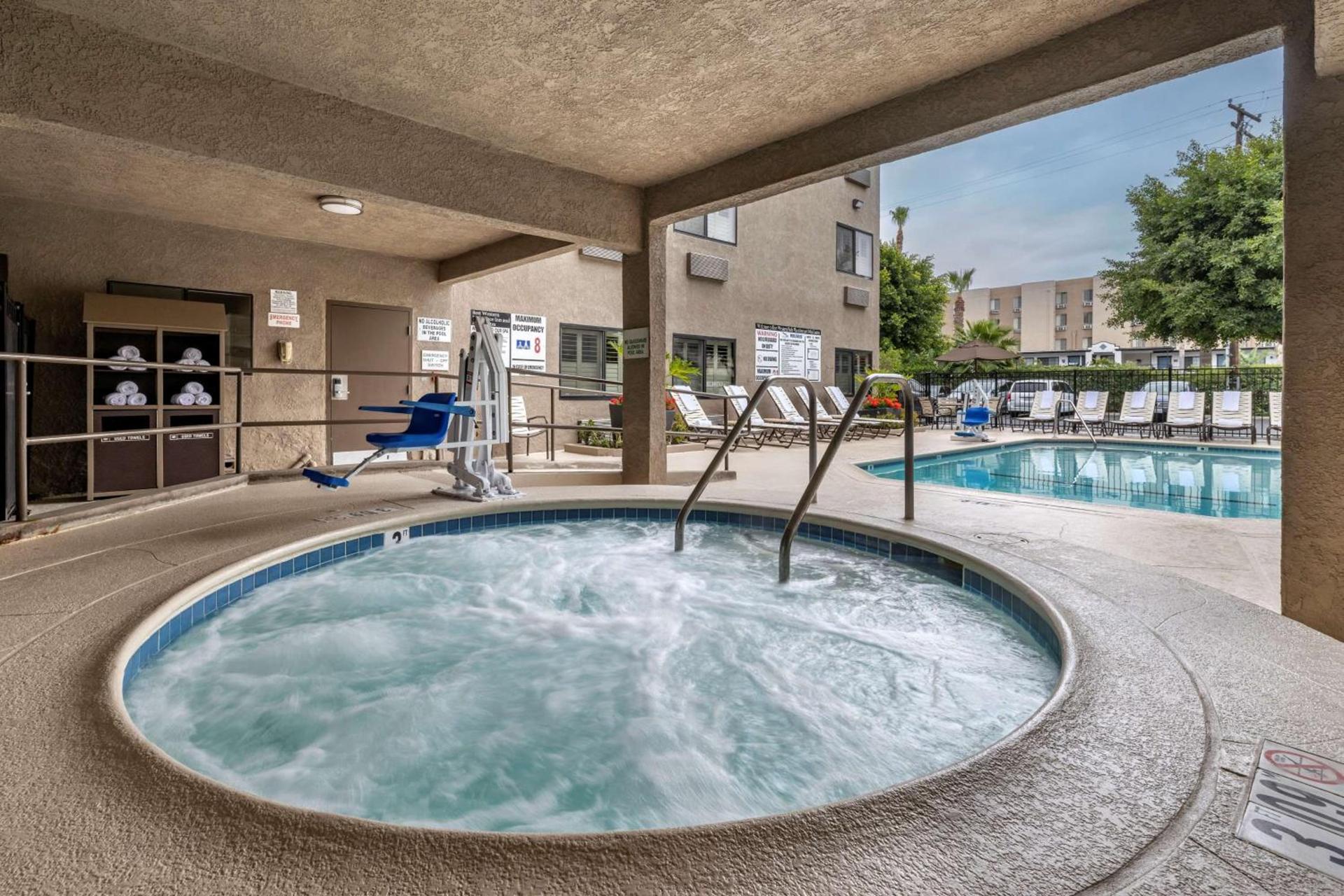 Best Western Plus Park Place Inn - Mini Suites photo 6