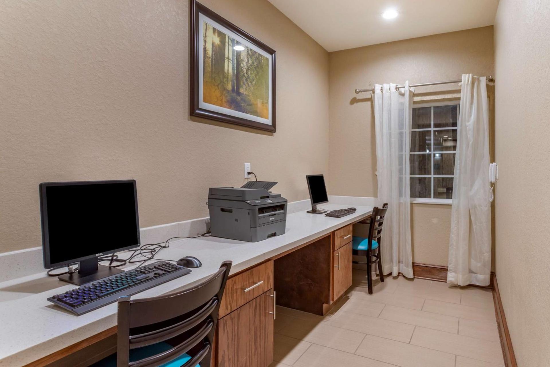 Best Western Plus Galveston Suites photo 21