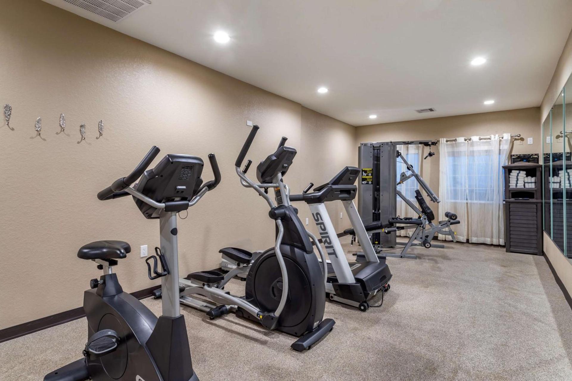 Best Western Plus Galveston Suites photo 5