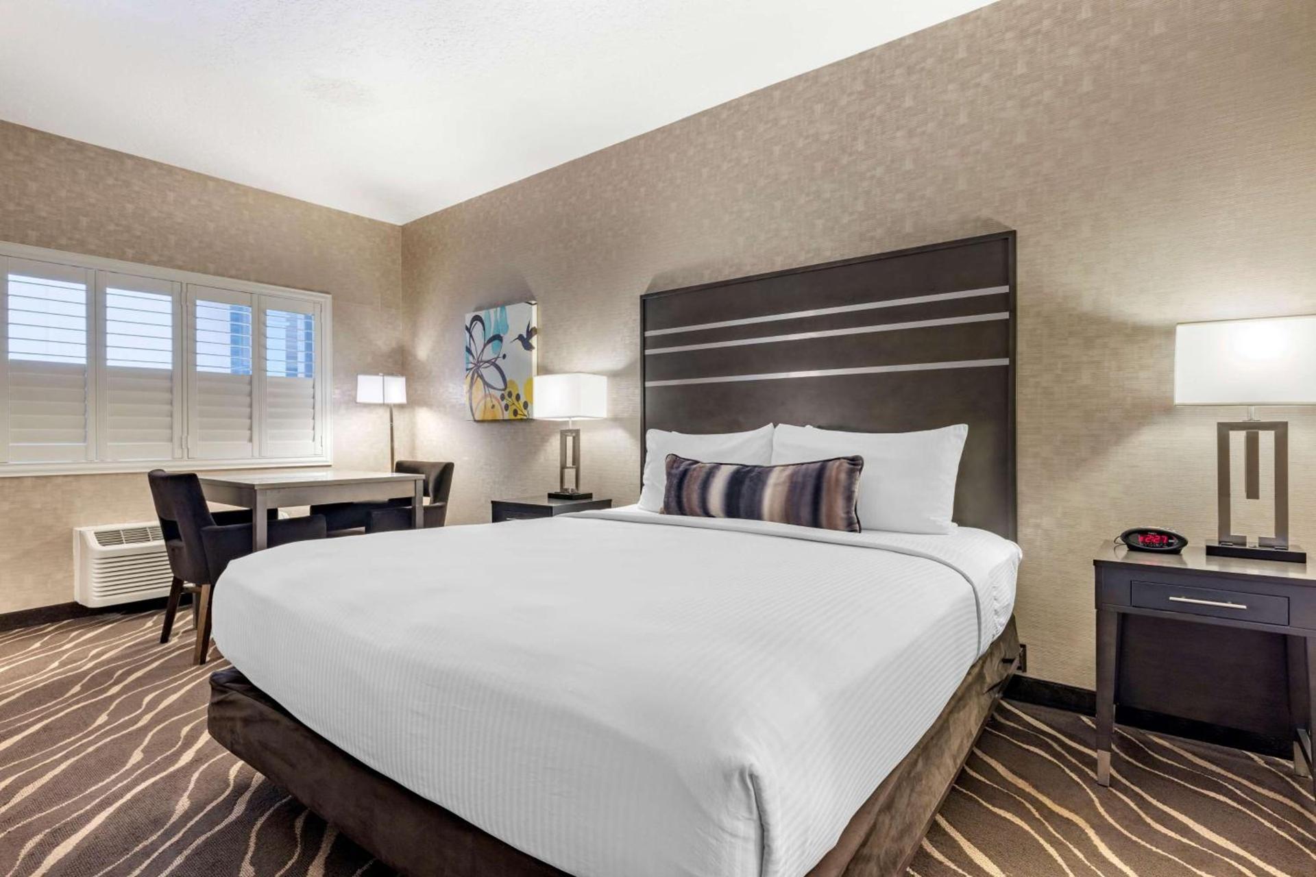 Best Western Plus Park Place Inn - Mini Suites photo 10