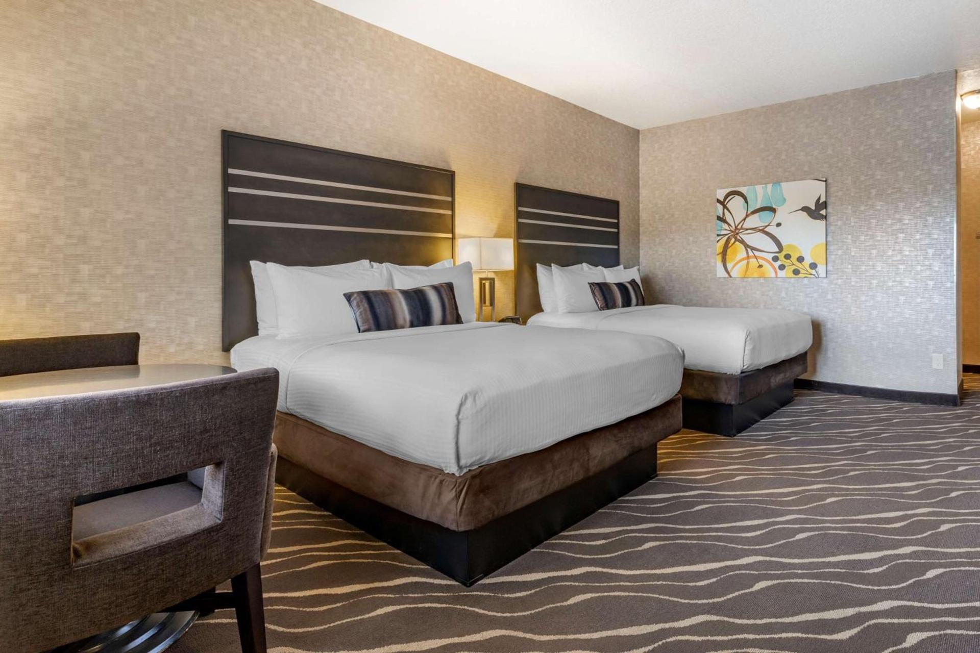 Best Western Plus Park Place Inn - Mini Suites photo 22