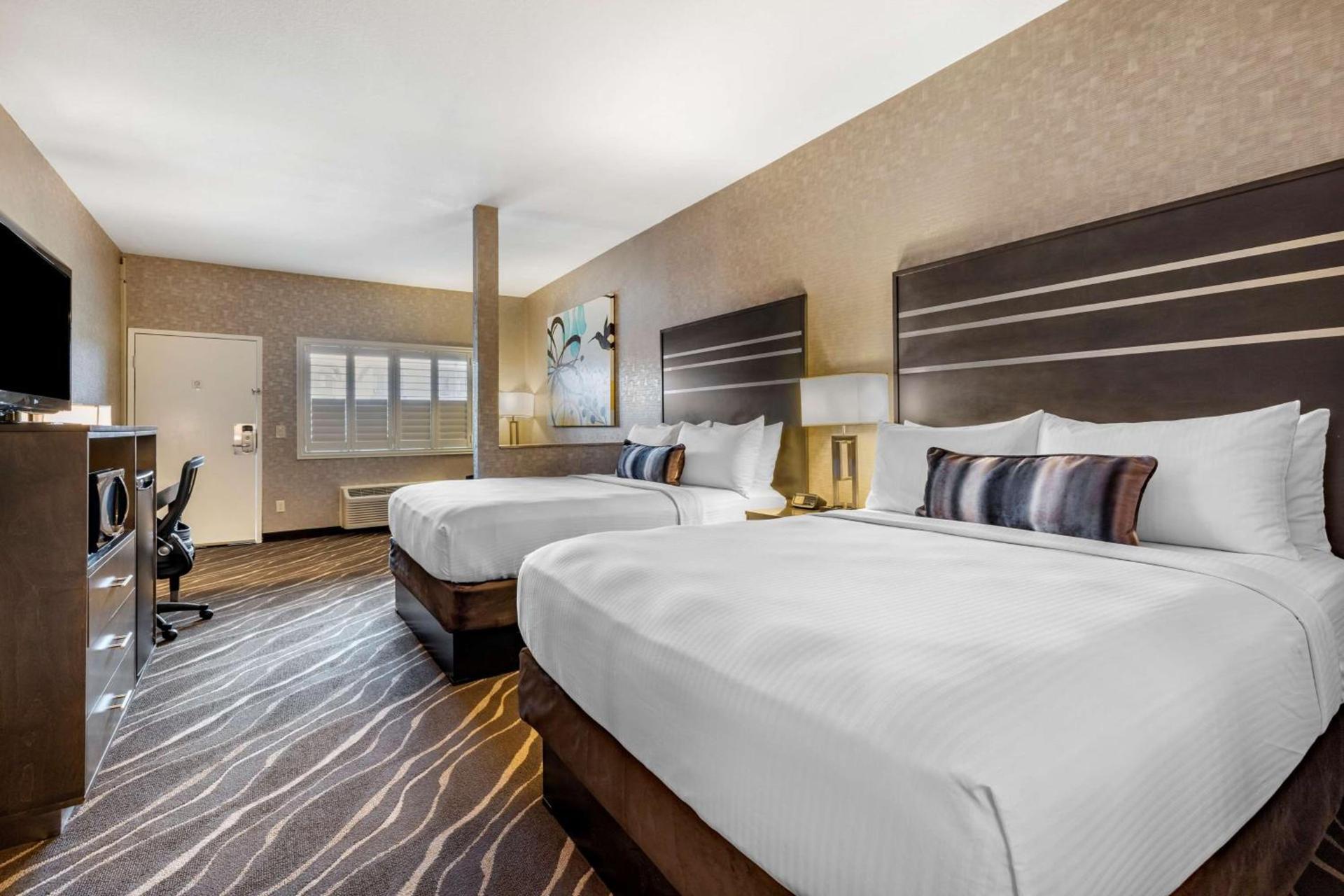 Best Western Plus Park Place Inn - Mini Suites photo 26