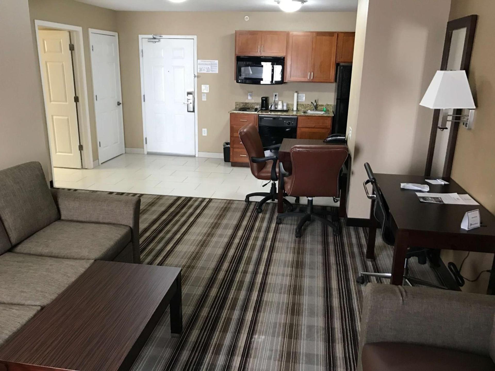 Best Western Plus Crawfordsville Hotel photo 19