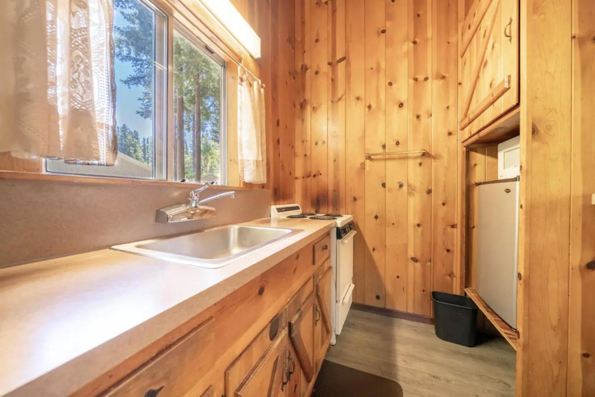 Masoods Lodge photo 17