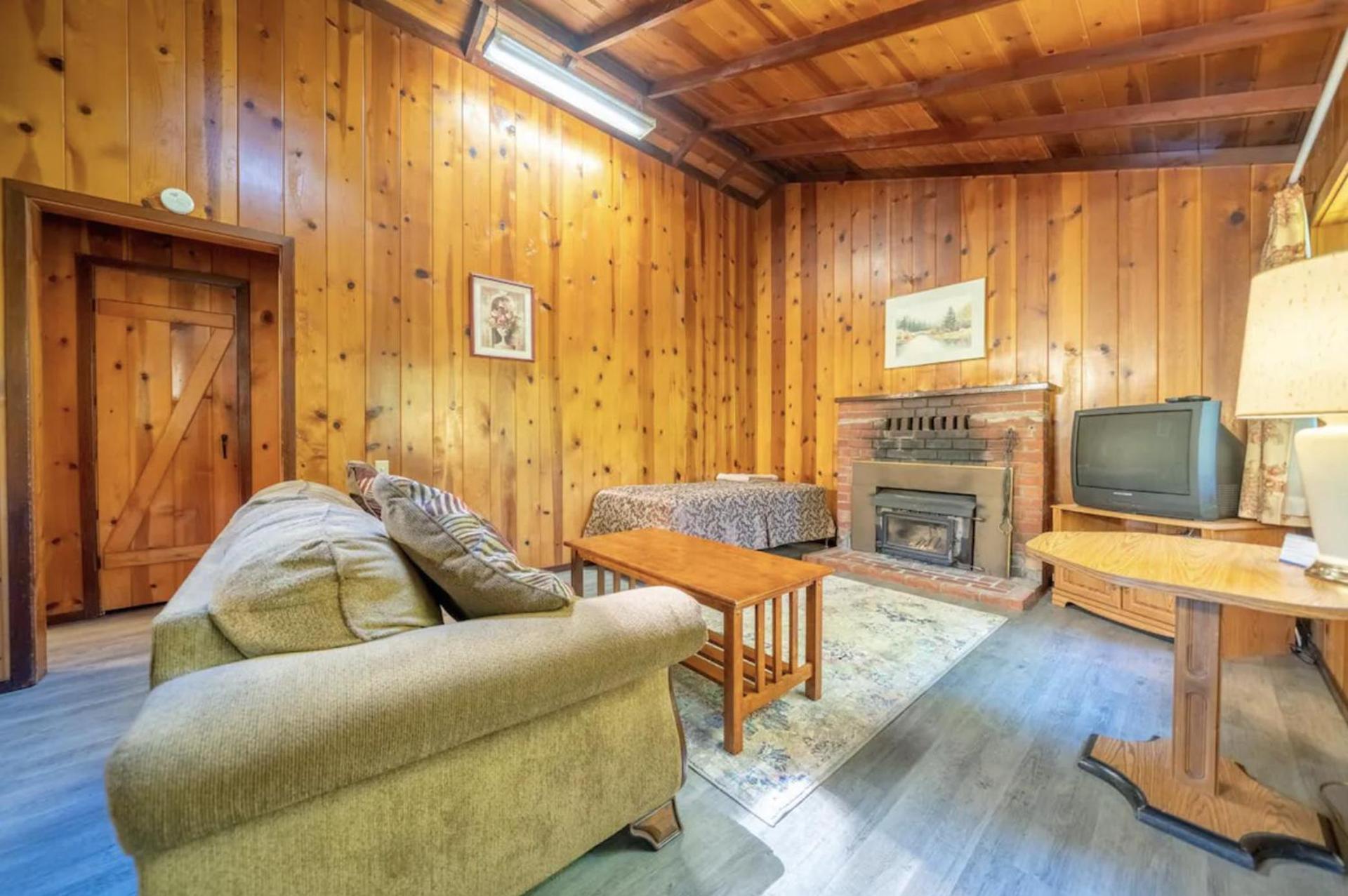 Masoods Lodge photo 13