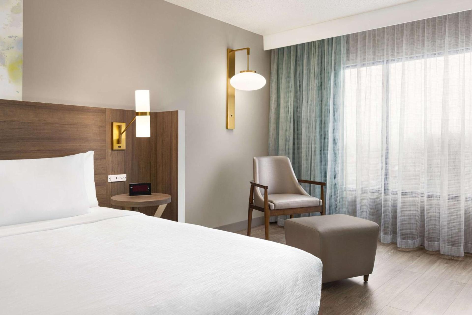 Garner Hotel Totowa by IHG photo 8
