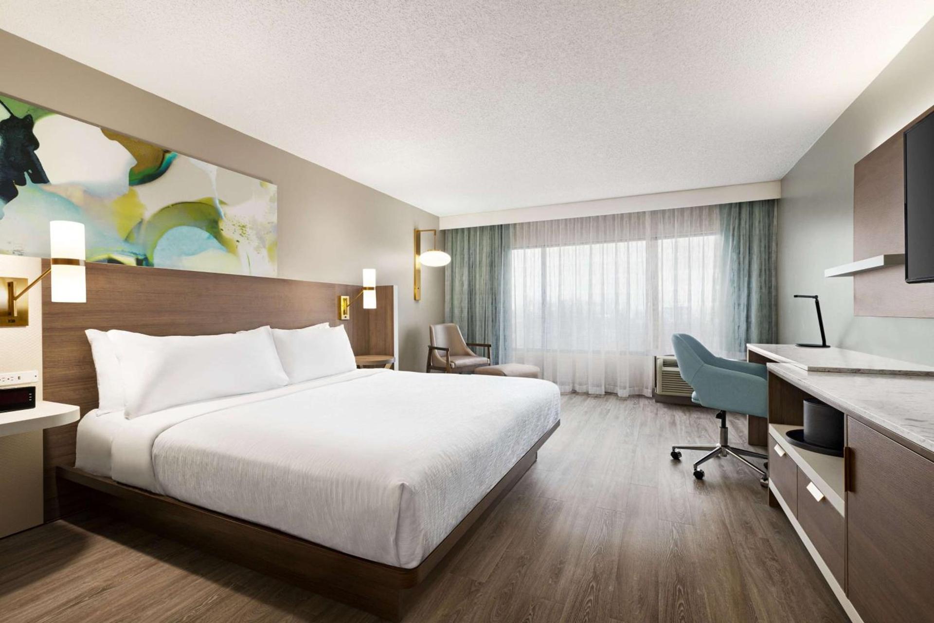 Garner Hotel Totowa by IHG photo 9