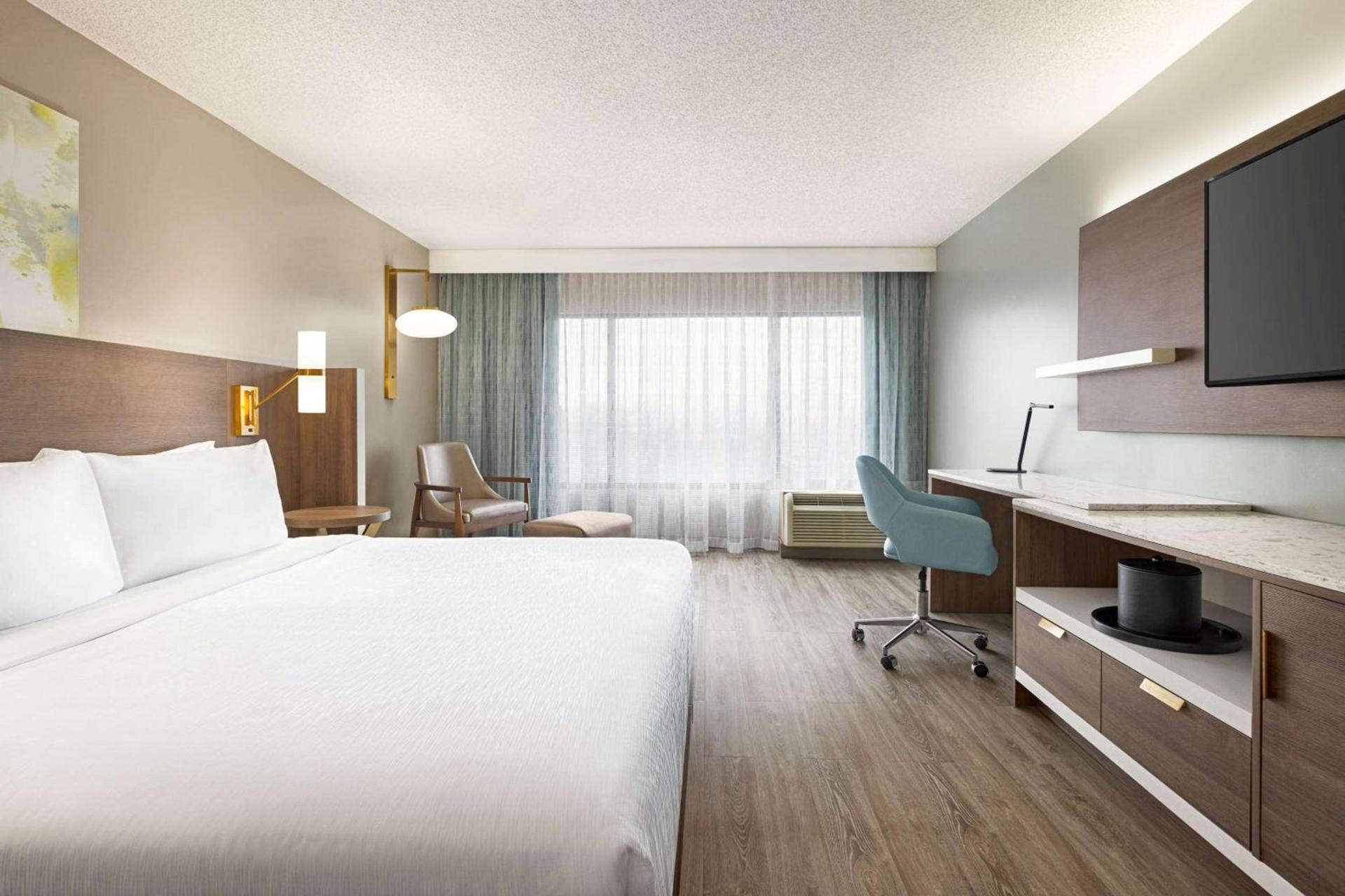 Garner Hotel Totowa by IHG photo 15