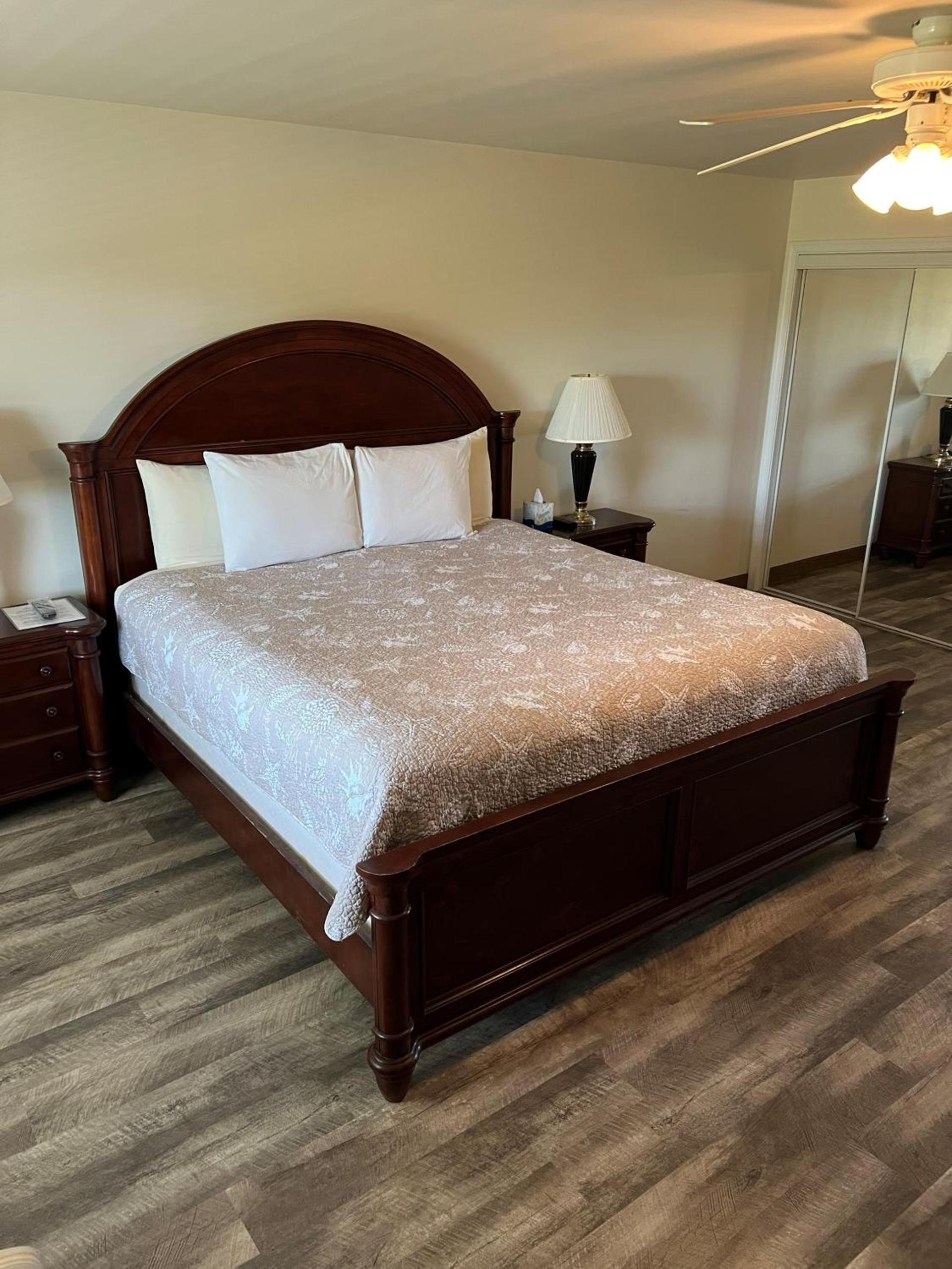 Shore Stay Suites photo 4