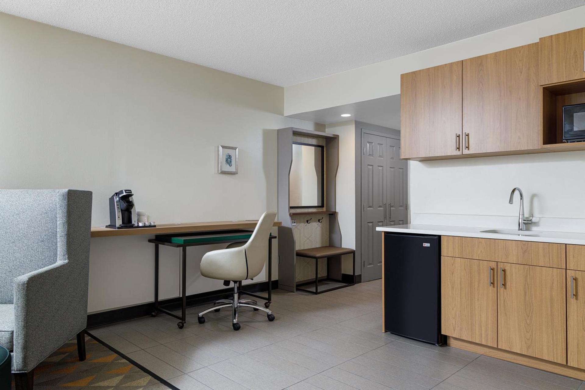 Holiday Inn Cleveland by IHG photo 6