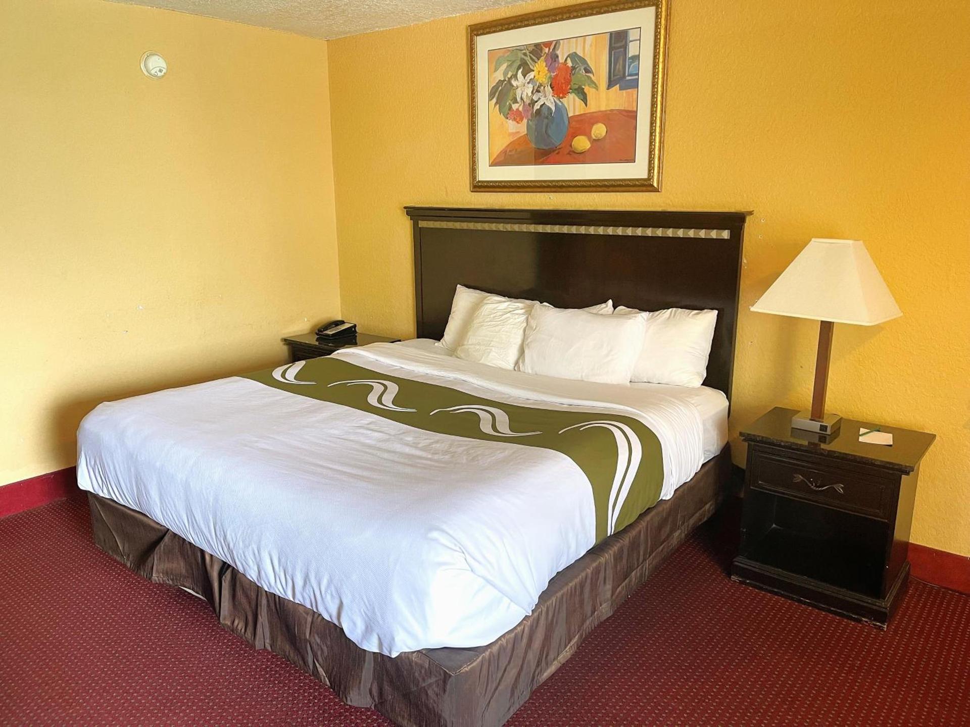 Howard Johnson by Wyndham Orlando-International Drive photo 12