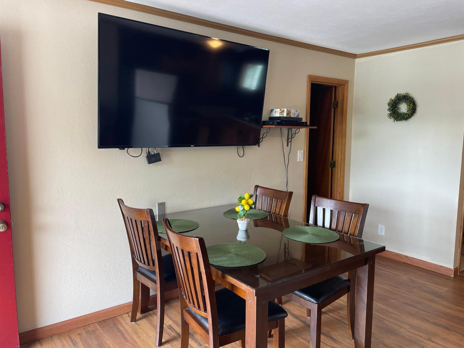 Hunter's Friend Resort near Table Rock Lake photo 47