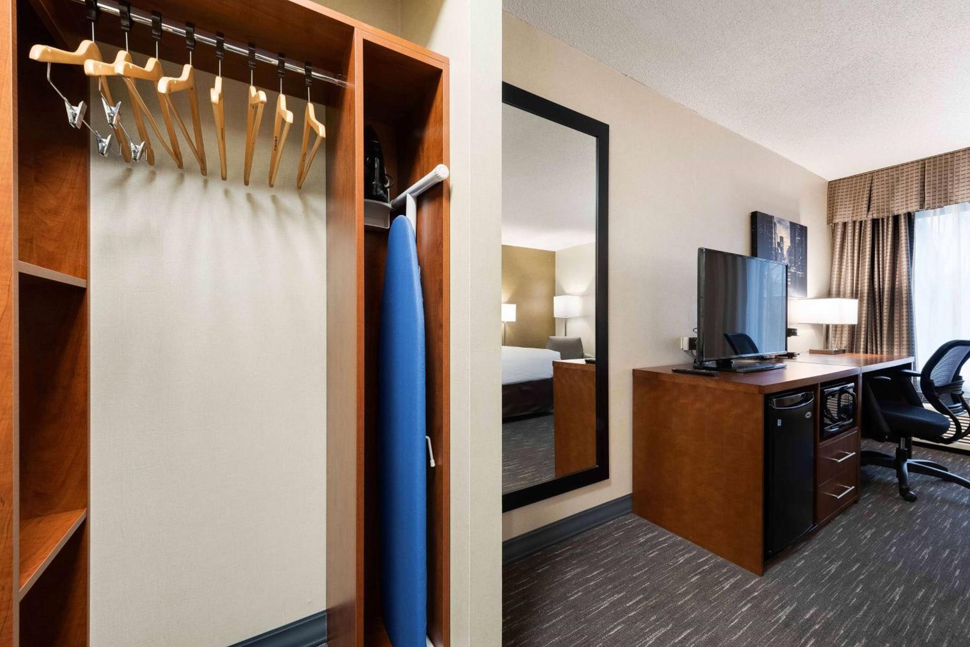 Best Western Chicago - Downers Grove photo 14