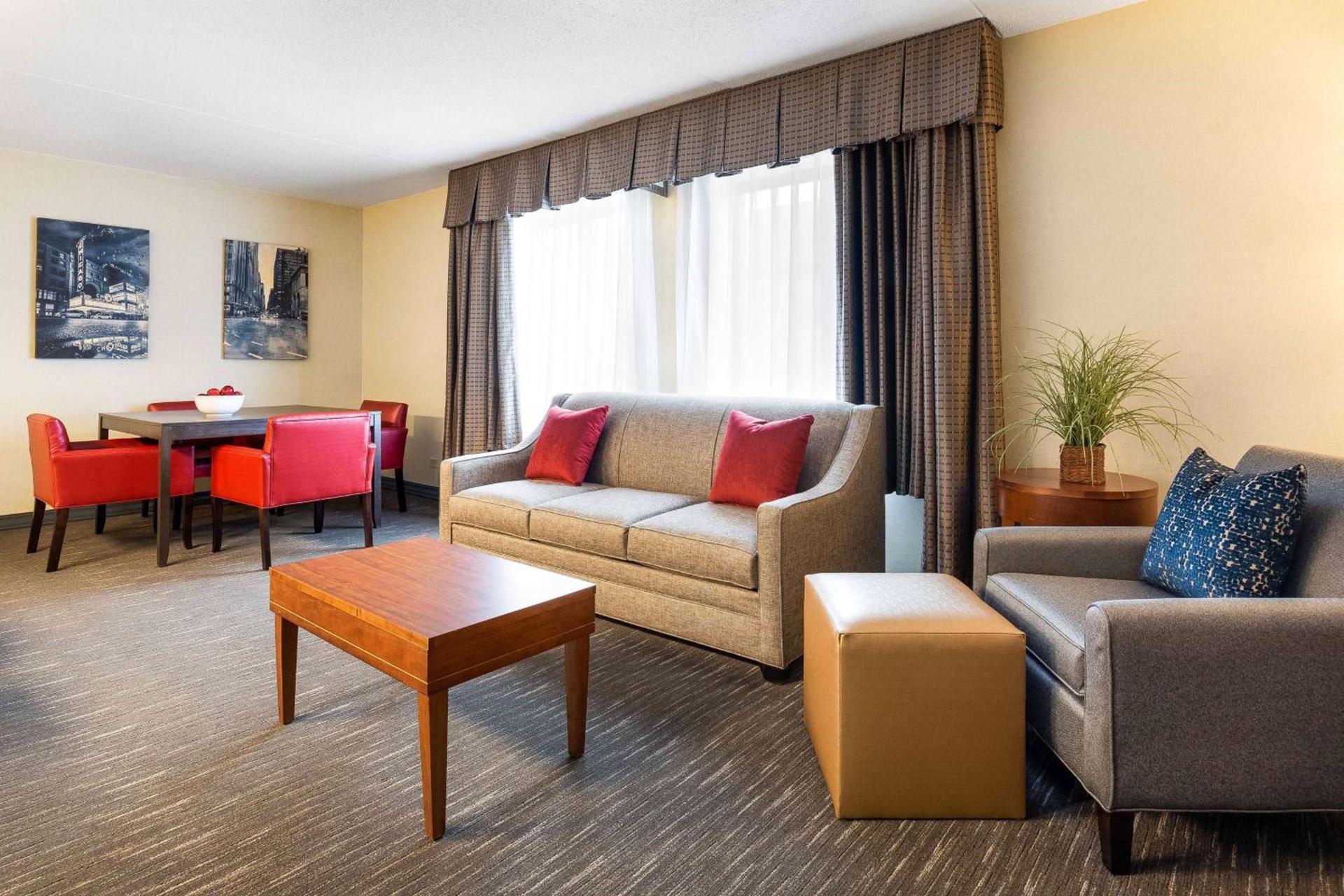 Best Western Chicago - Downers Grove photo 10