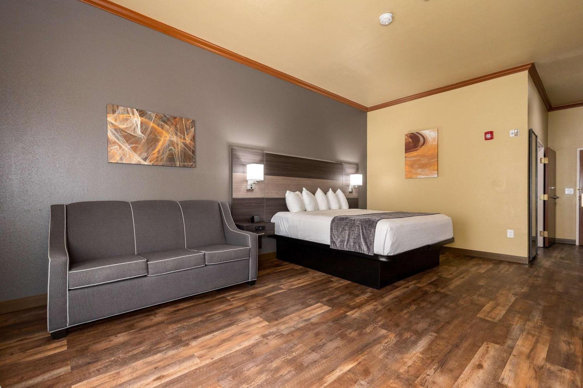 Best Western Plus Portland photo 21