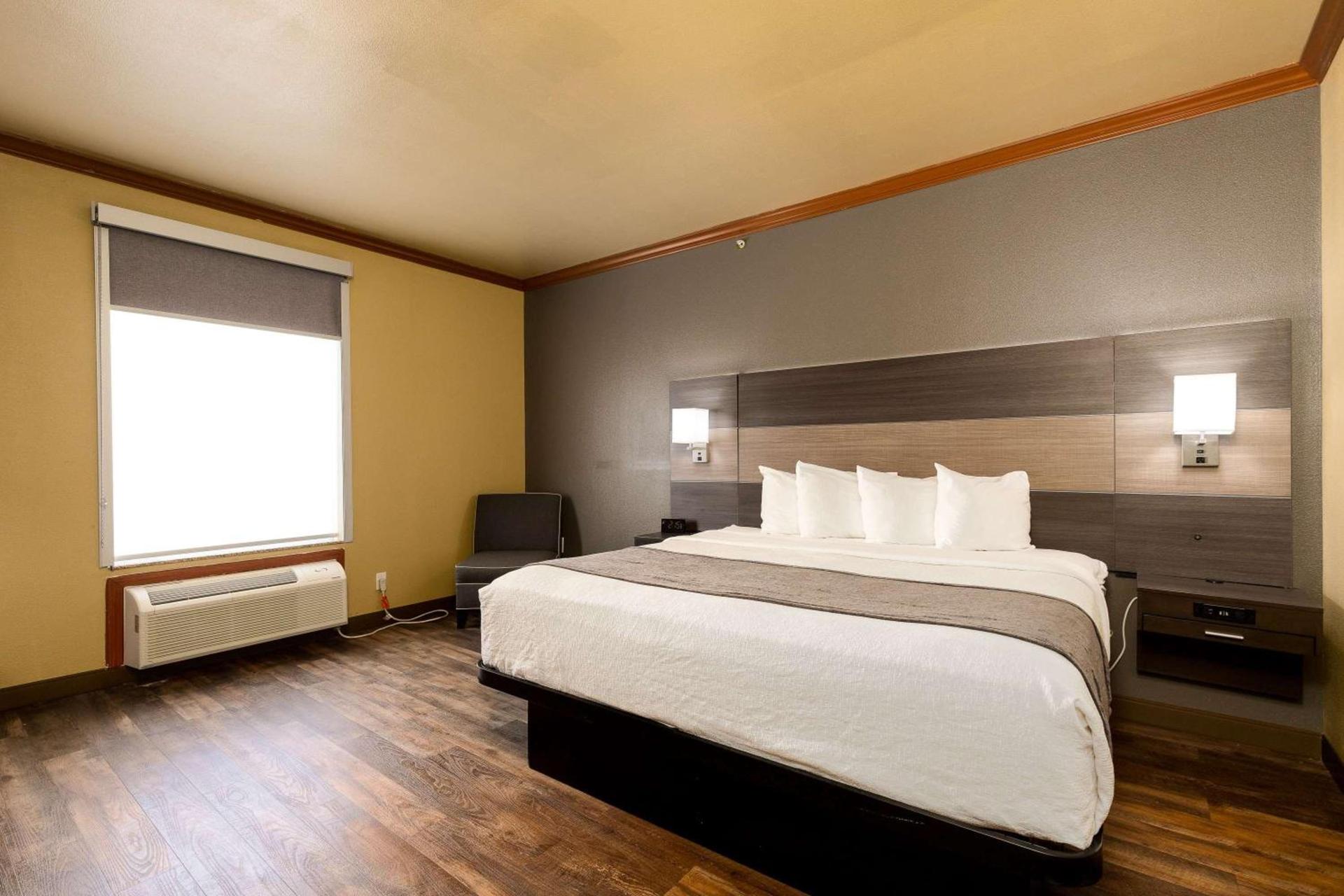 Best Western Plus Portland photo 26