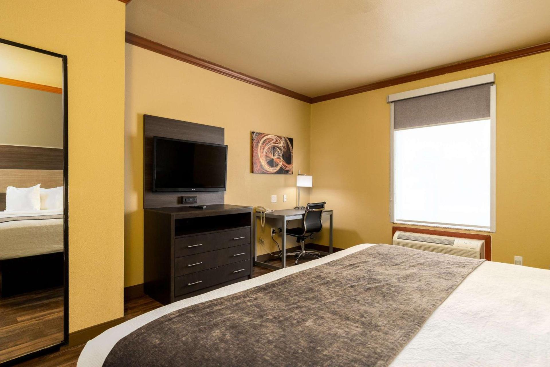 Best Western Plus Portland photo 8