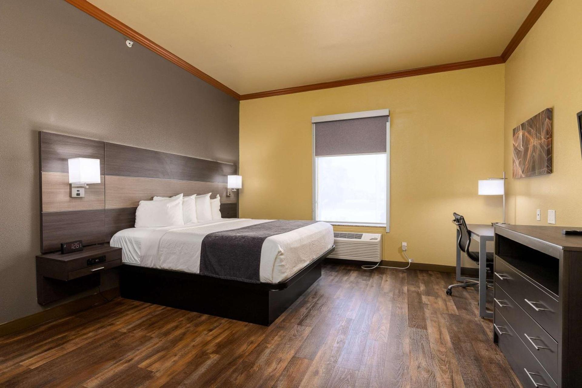 Best Western Plus Portland photo 37