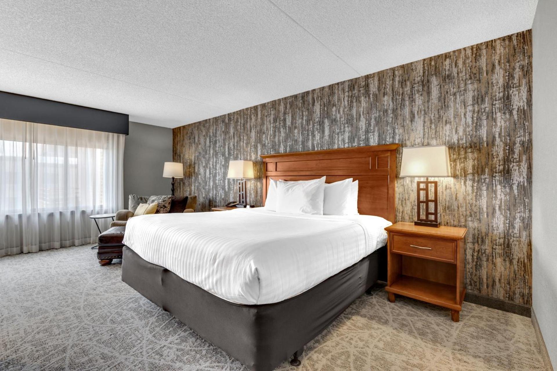 The Academy Hotel Colorado Springs photo 32