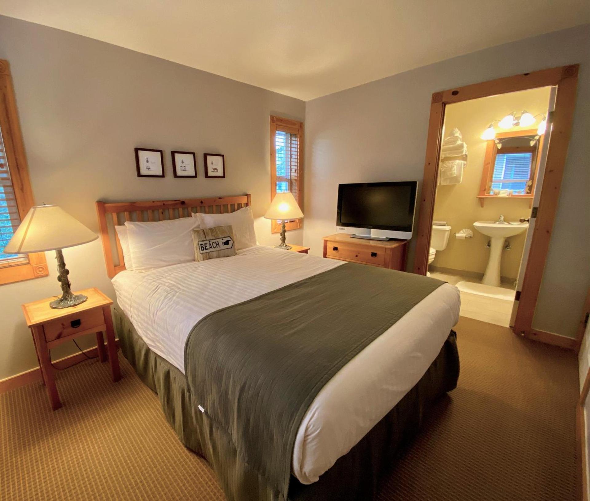 Lighthouse Inn photo 13