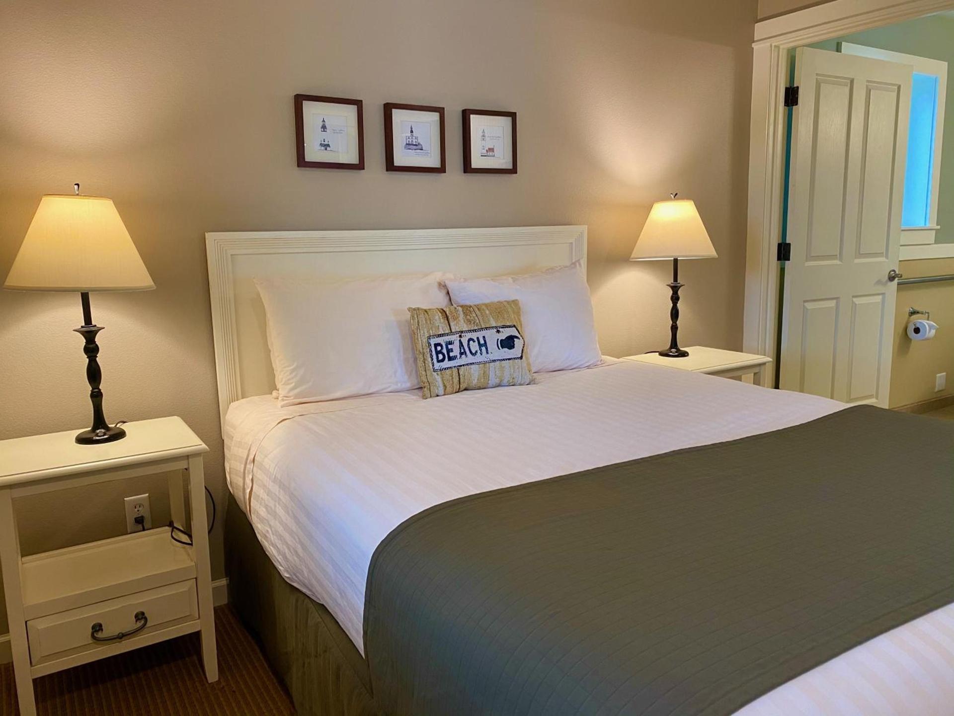 Lighthouse Inn photo 23