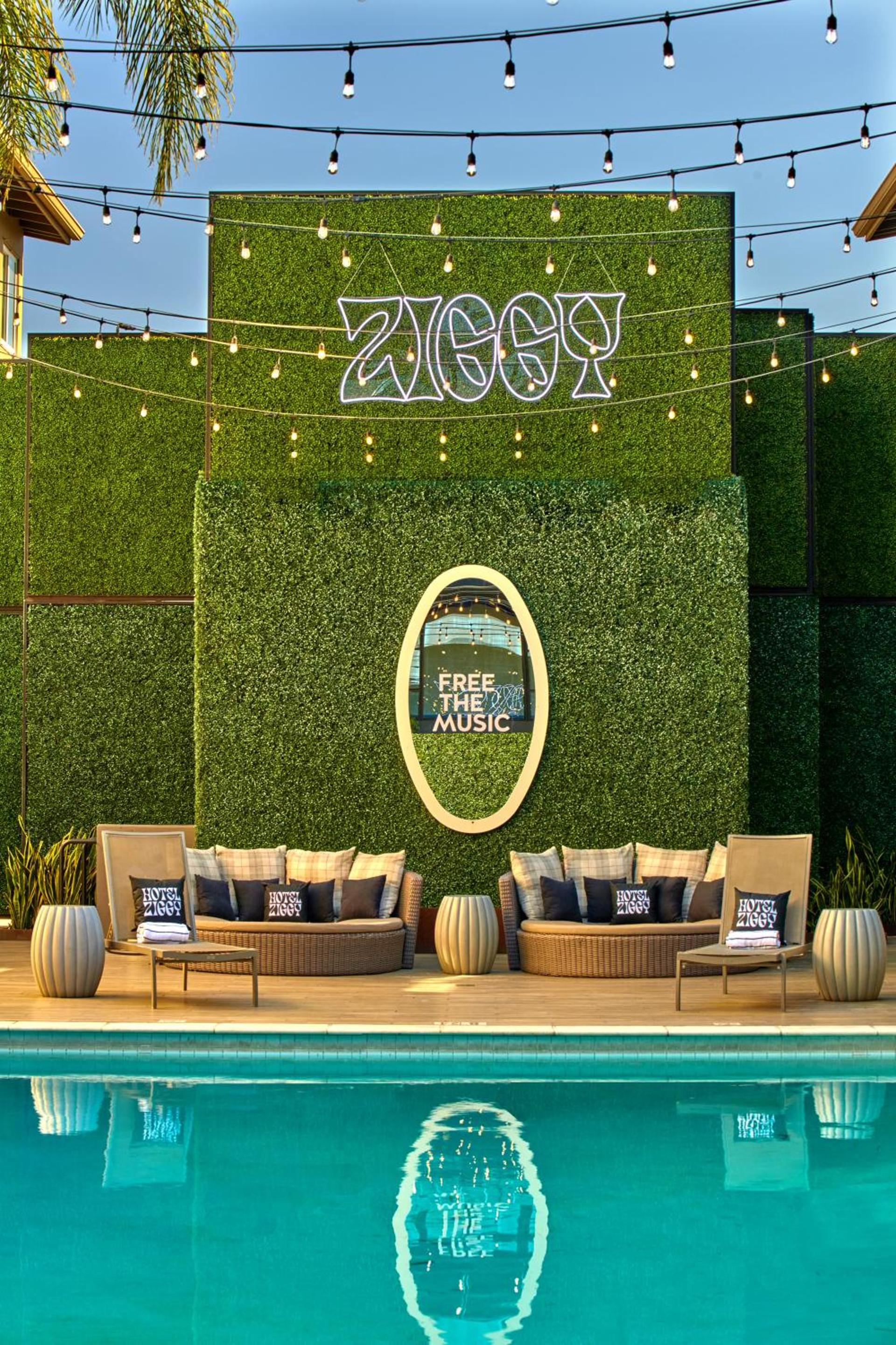 Hotel Ziggy On Sunset photo 24