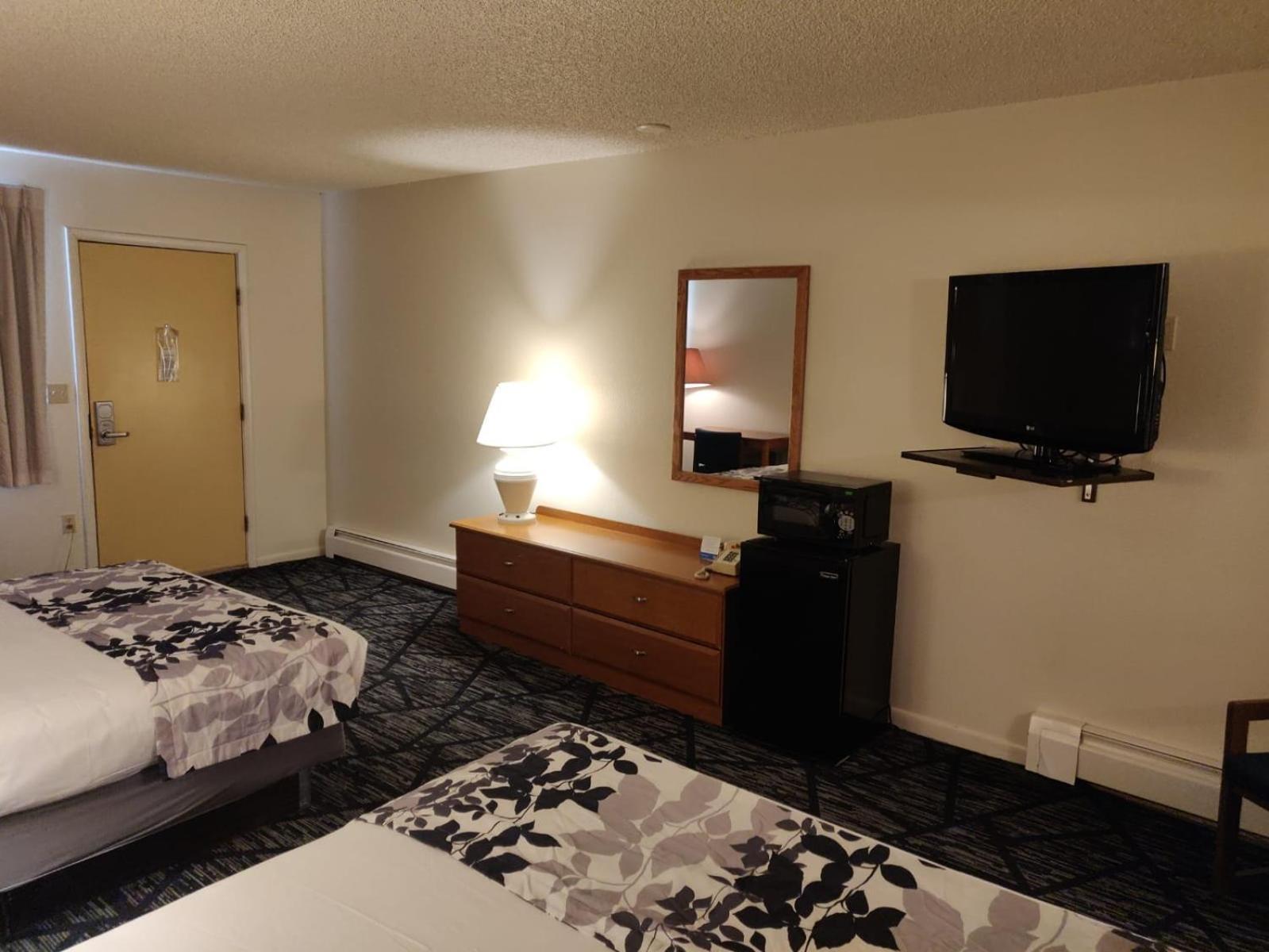 Skyline Motor Inn photo 25