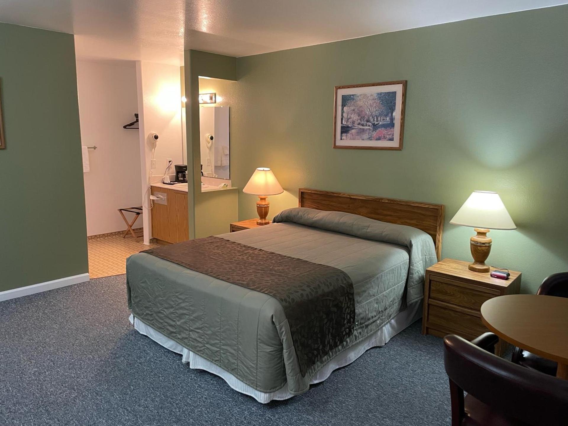 Murphey's Motel LLC photo 24