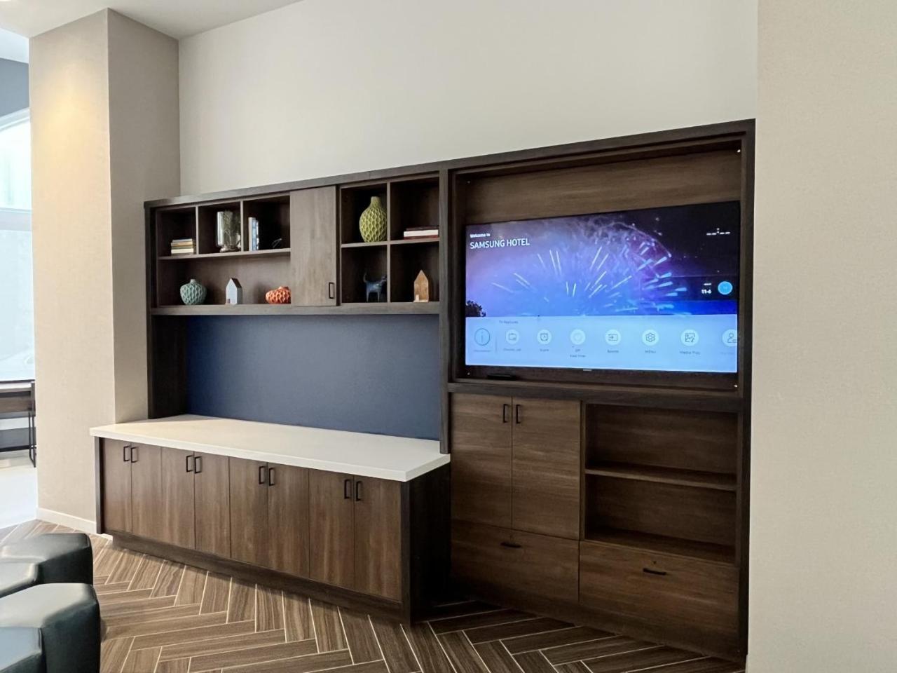 Home2 Suites By Hilton St Louis Downtown photo 6