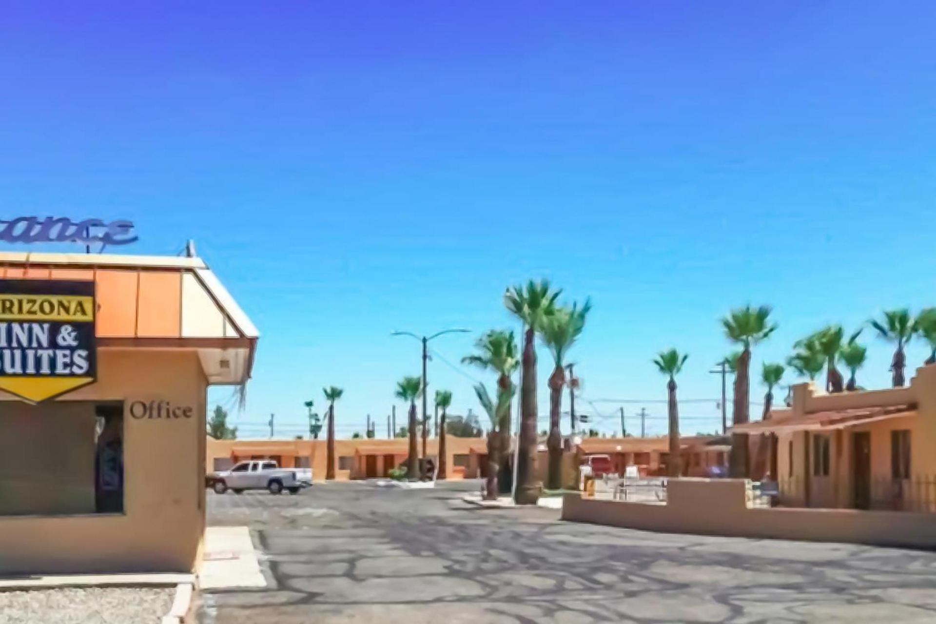 OYO Hotel Yuma AZ - I-8 US-95 photo 7